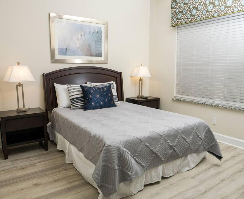 Clermont Family Townhouse Pool & Arcade near Disney