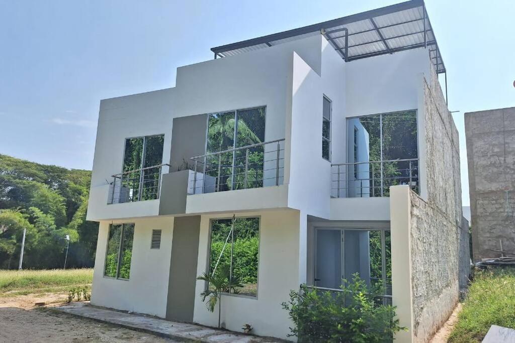 Casa Completa en Condominio Bambu Campestre
