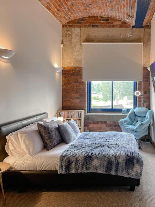 Sensational Saltaire Stay
