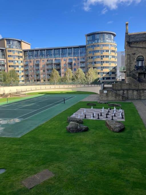 Sensational Saltaire Stay