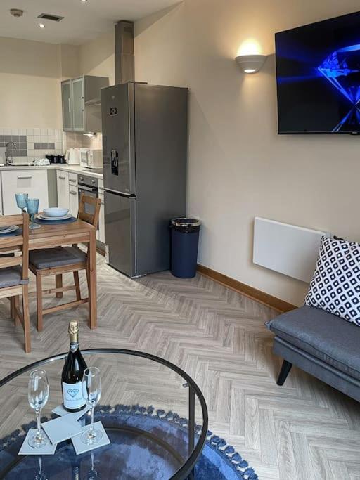 Sensational Saltaire Stay