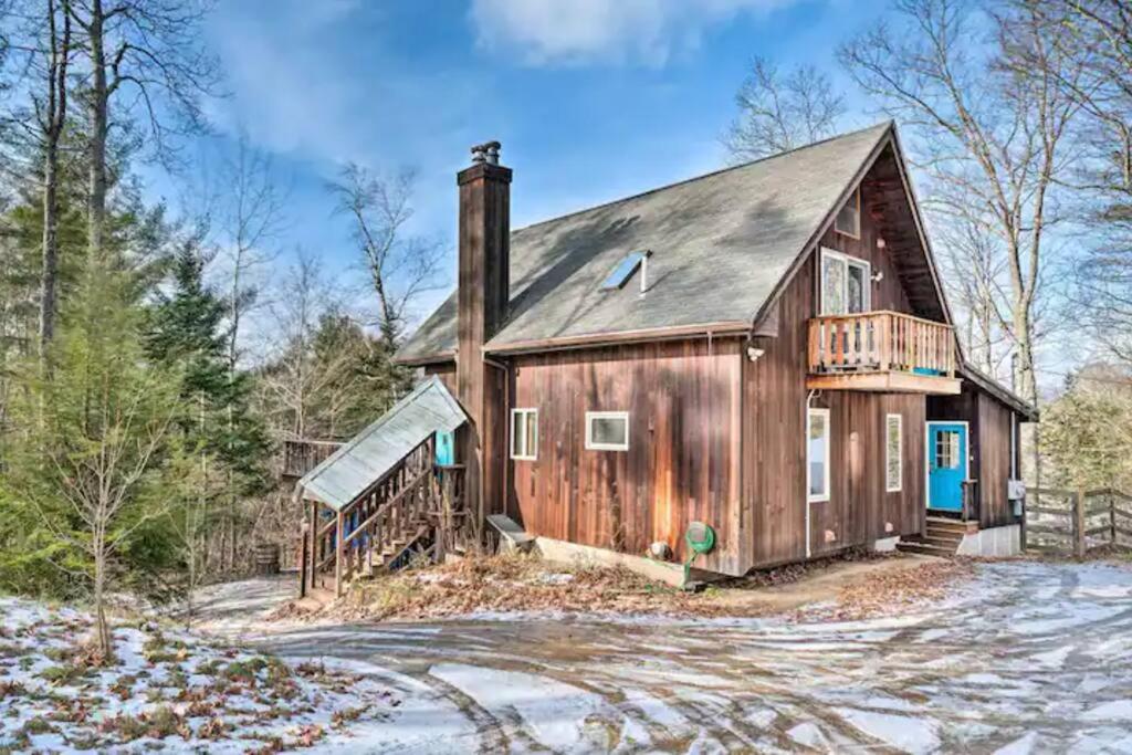 NEW! White Mountains View Escape