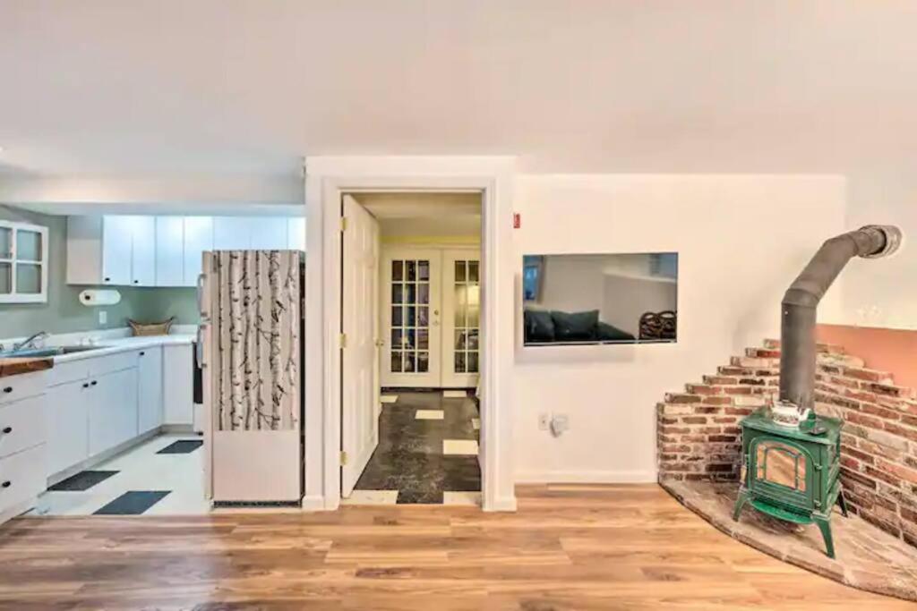NEW! White Mountains View Escape