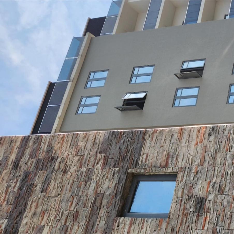 ANNA LUXURY 3BEDS IN Victoria Island view 5