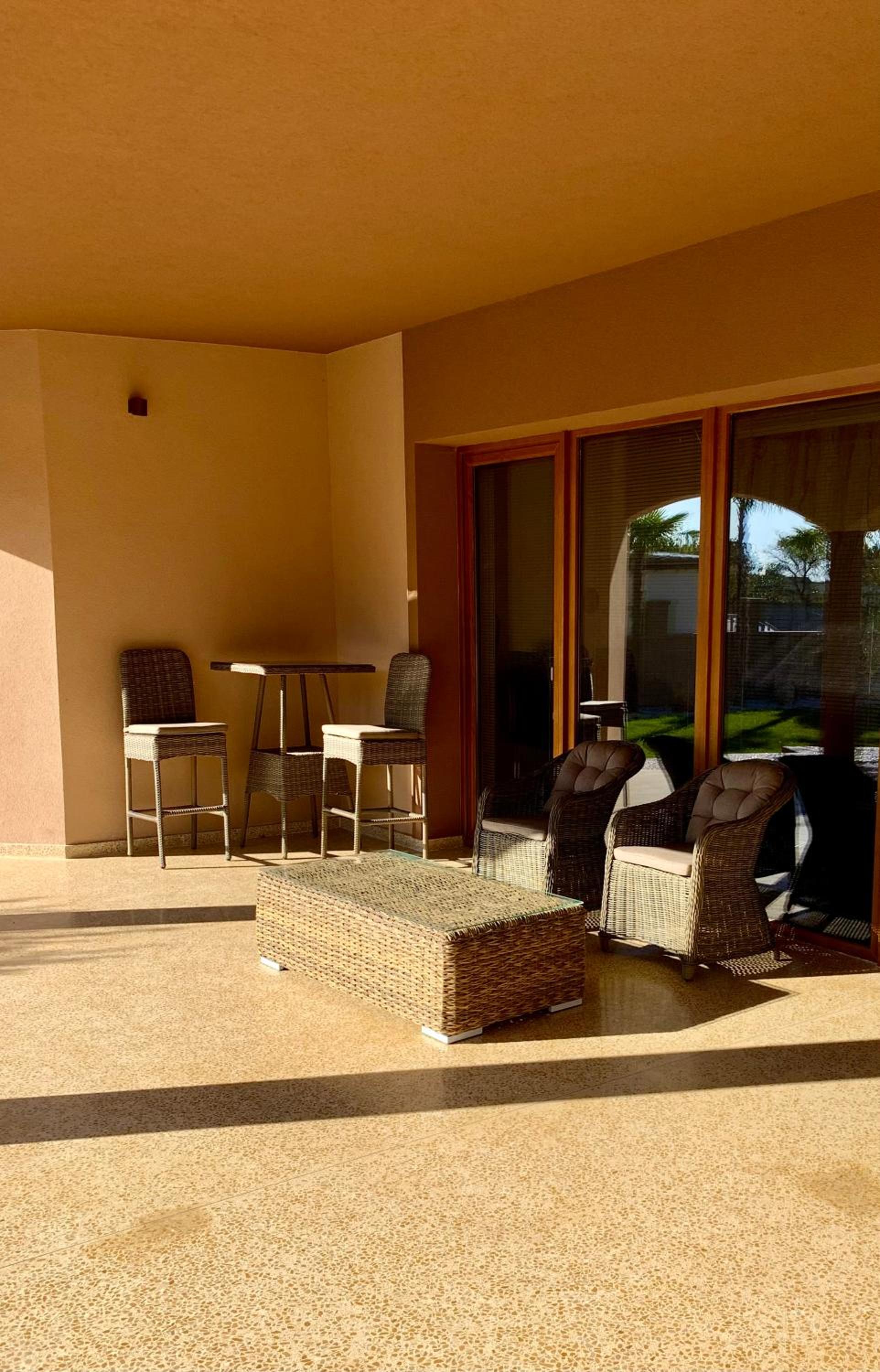 Bahama apartments