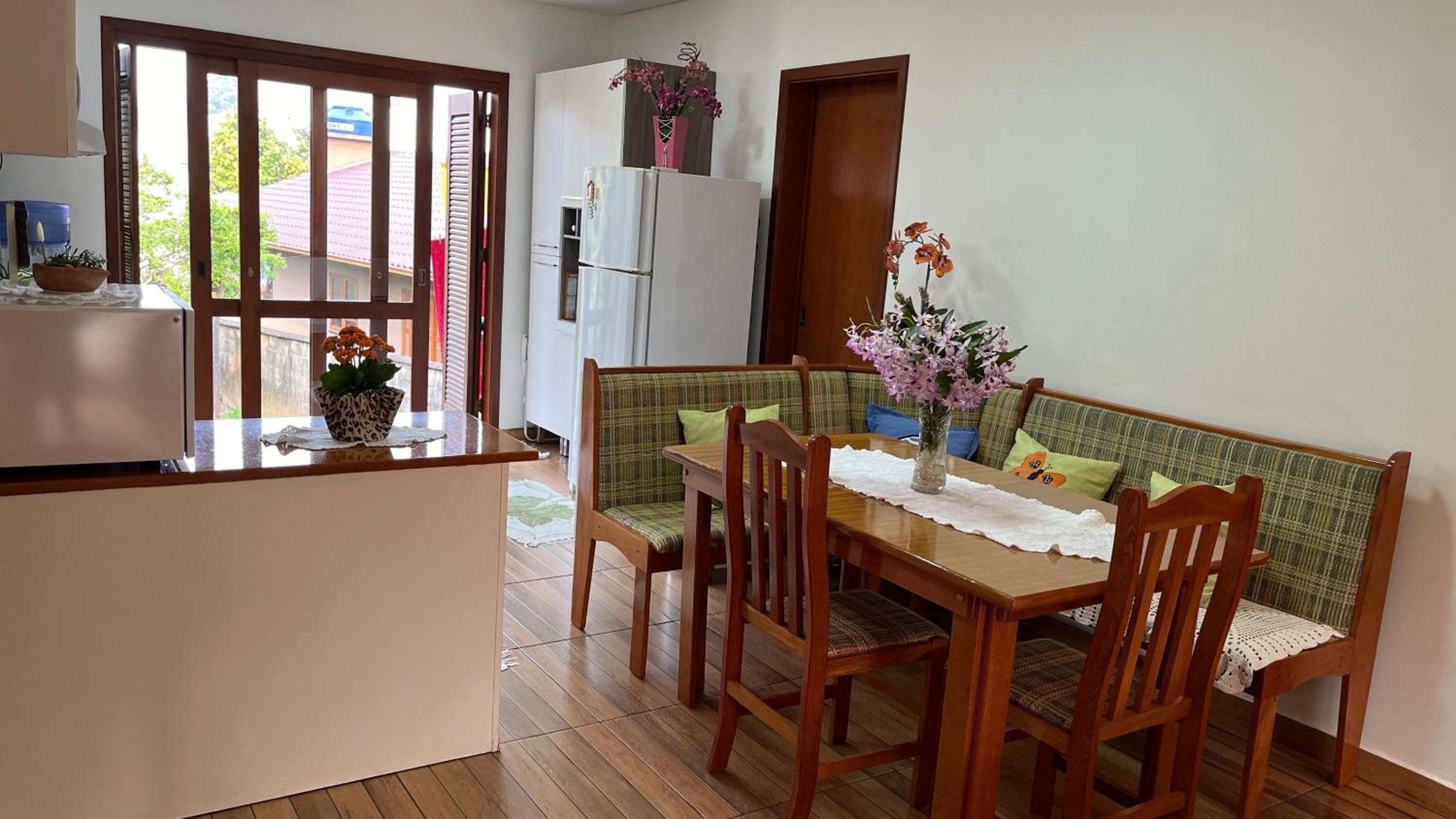 Casa da jabuticabeira centro de Rolante