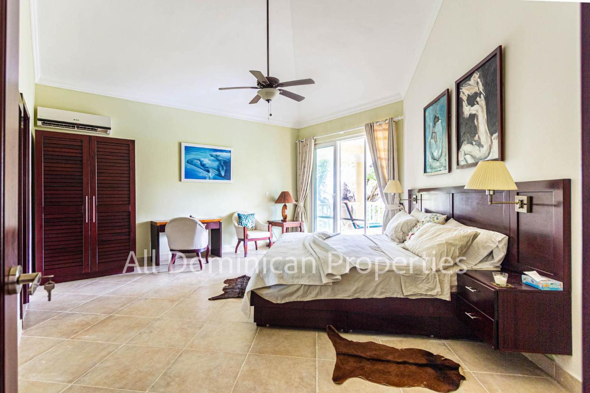 Hispaniola Beach Official, Sosua!
