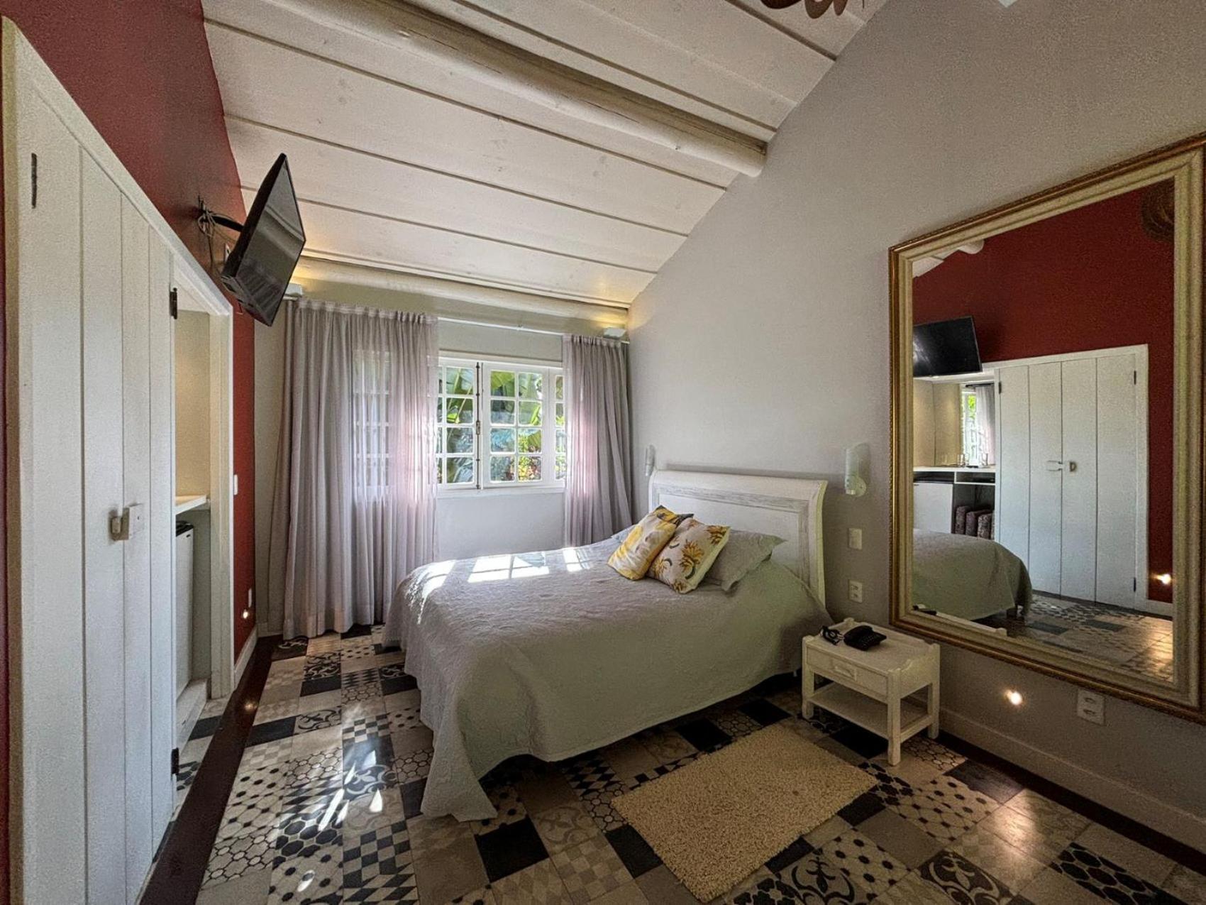 Auberge Suisse Pousada