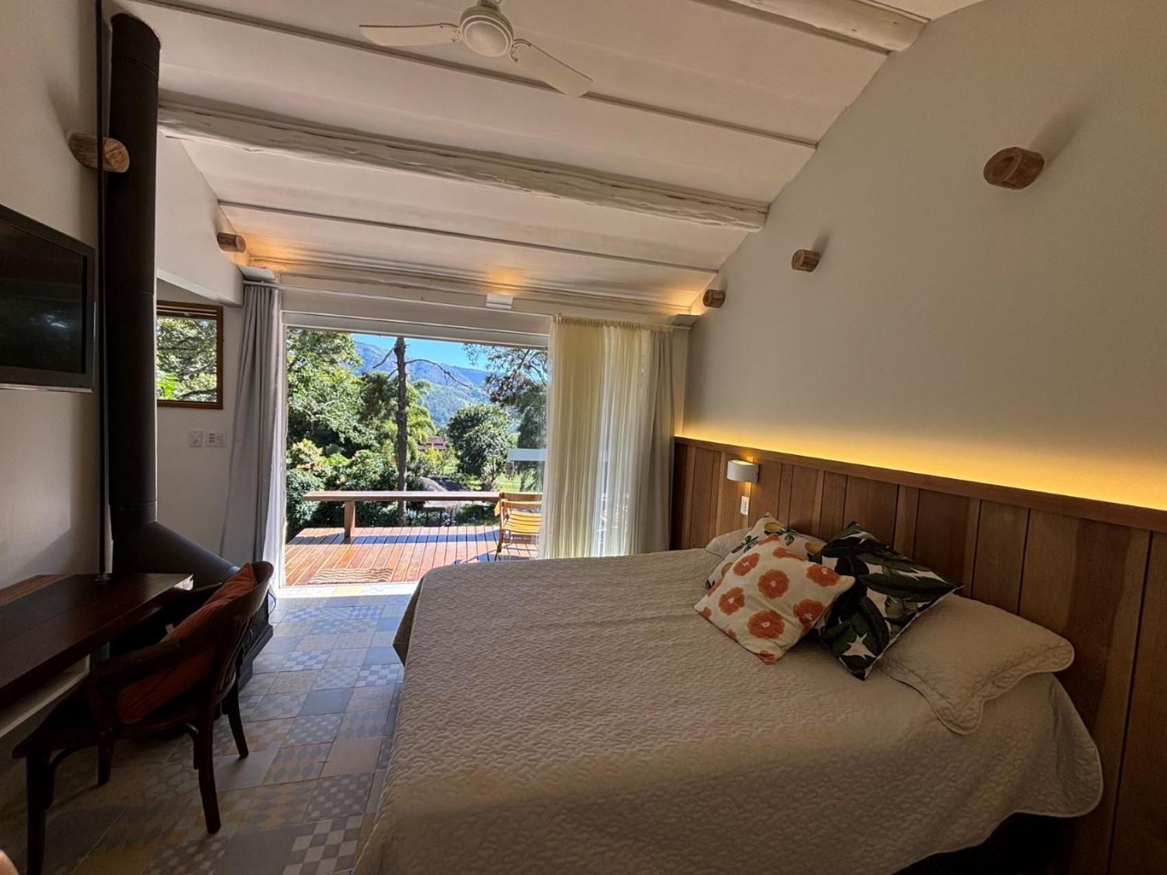 Auberge Suisse Pousada