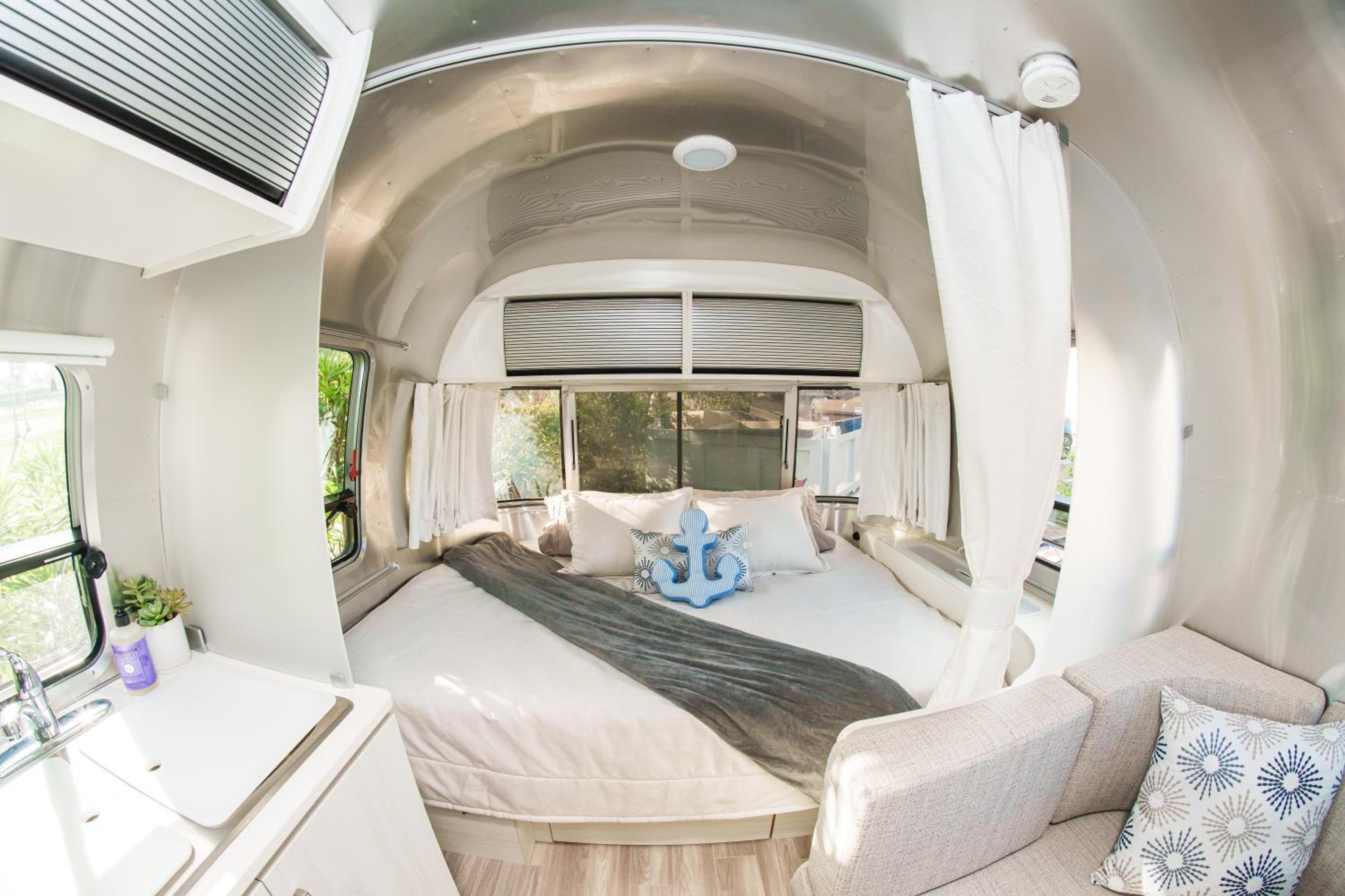 Off Grid RV Bermuda