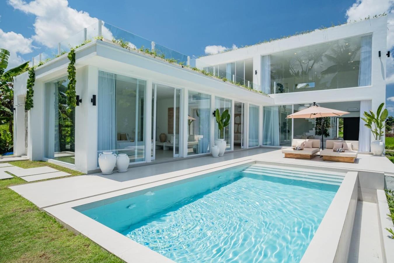 Villa Mayani view 4