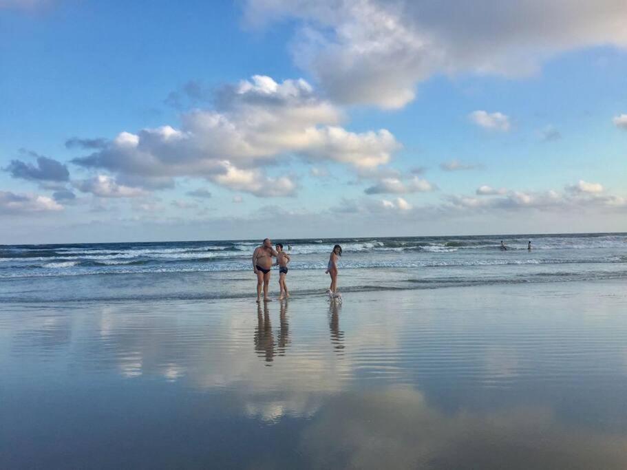Casa Frente Para o Mar - Praia da Juréia - Iguape