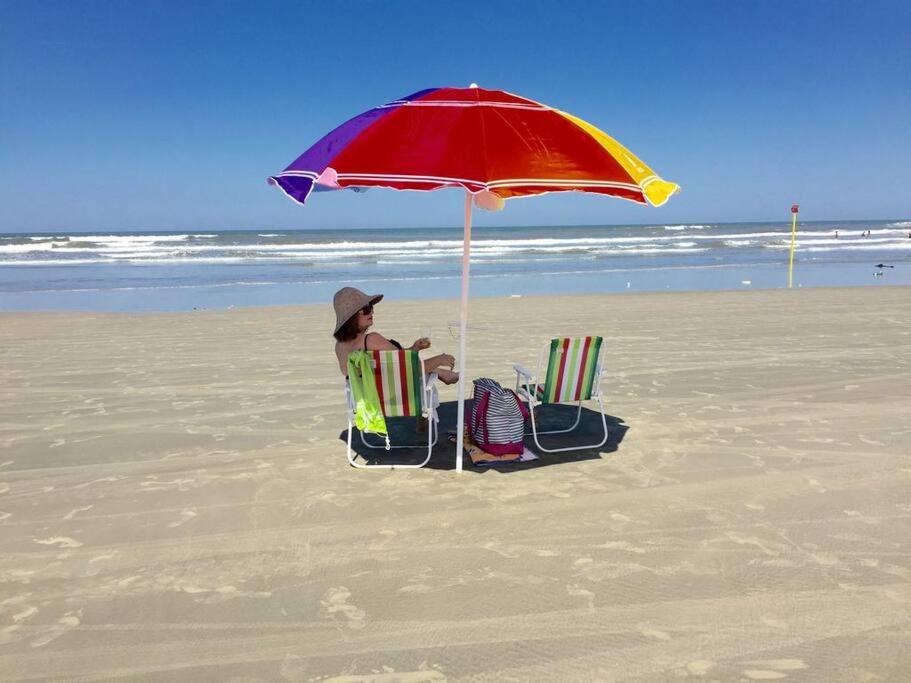 Casa Frente Para o Mar - Praia da Juréia - Iguape