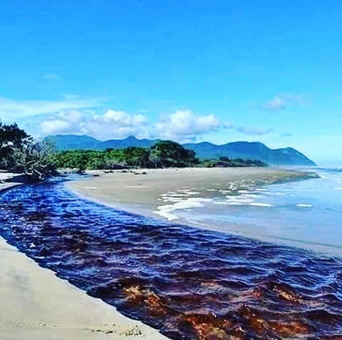 Casa Frente Para o Mar - Praia da Juréia - Iguape