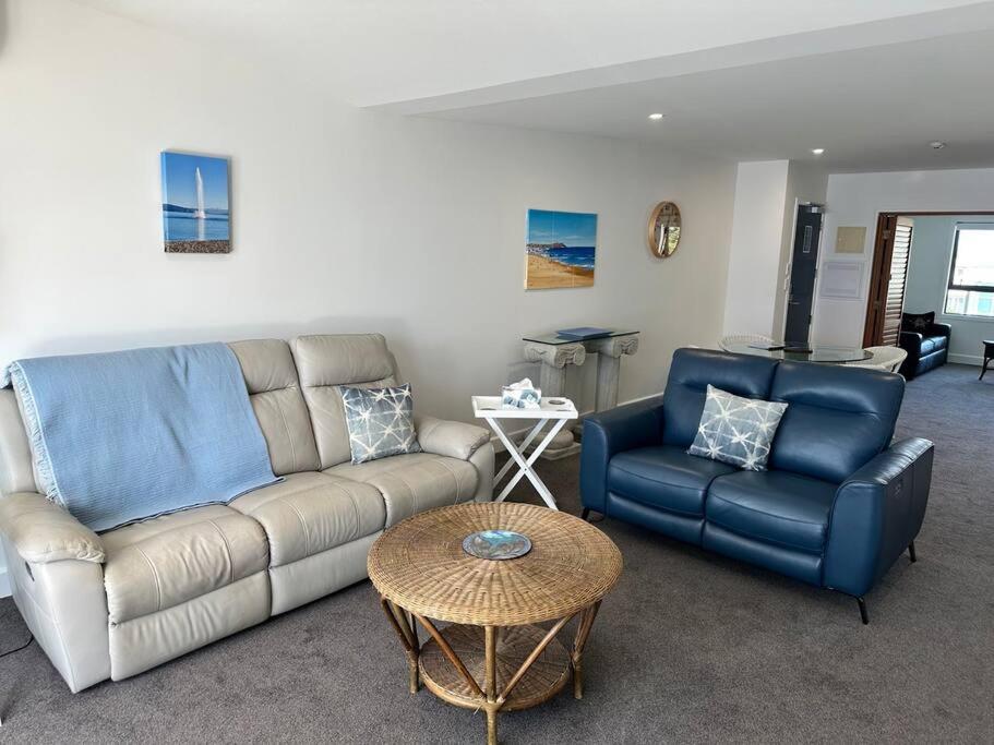 Luxury Beach Escape - 6 Adams Ave Mt Maunganui view 3