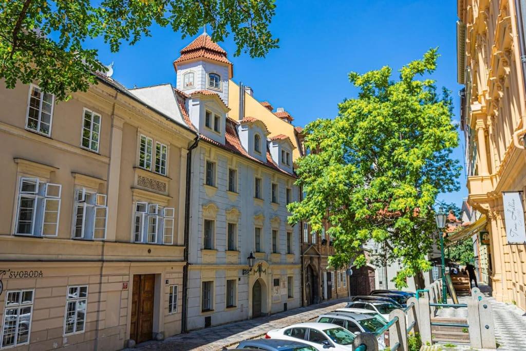 Josef Manes birth house, All Sights Walkable, Old Town Square
