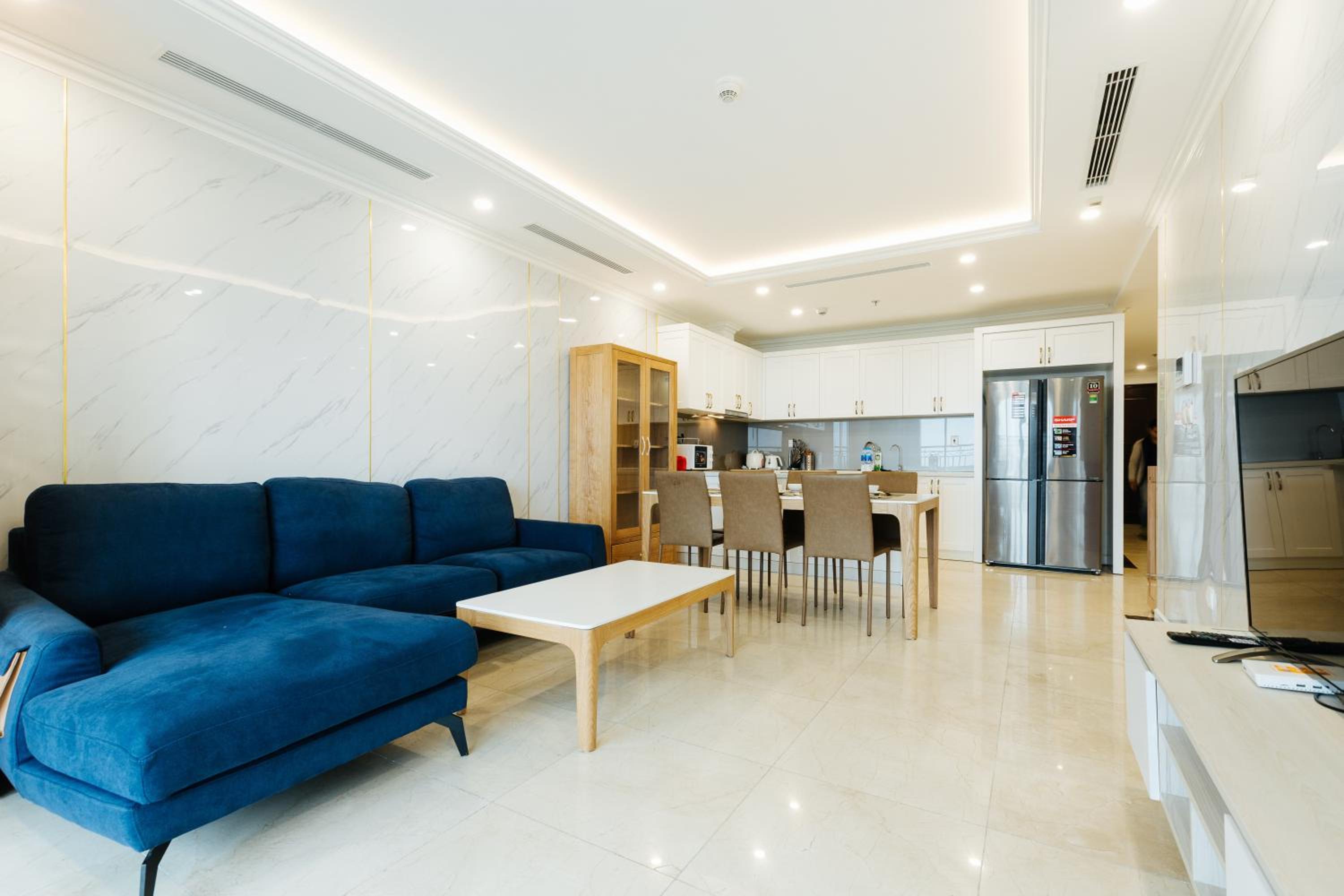 D'Leroi Soleil - Modern Apartment by West Lake
