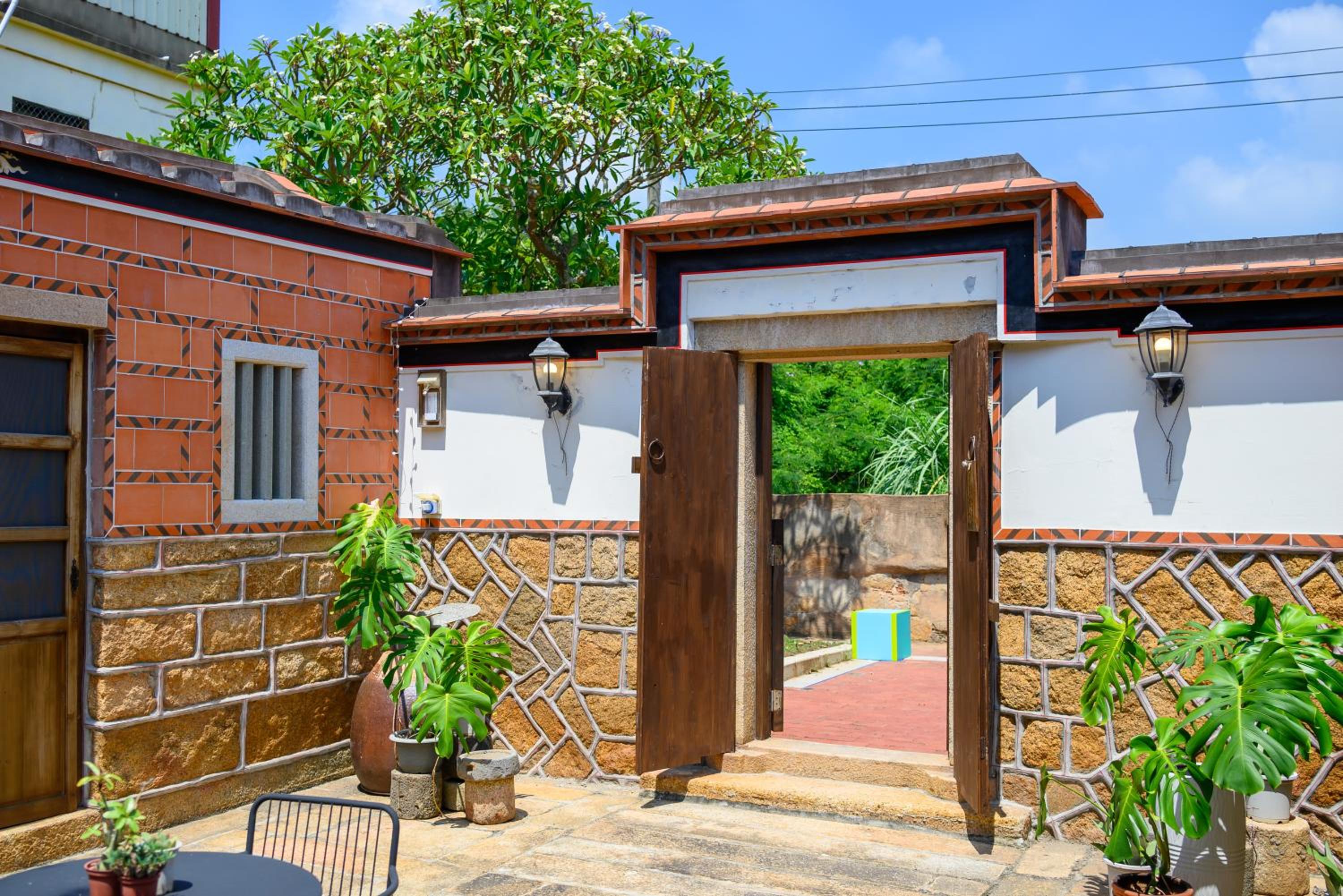 Wuzou Guesthouse