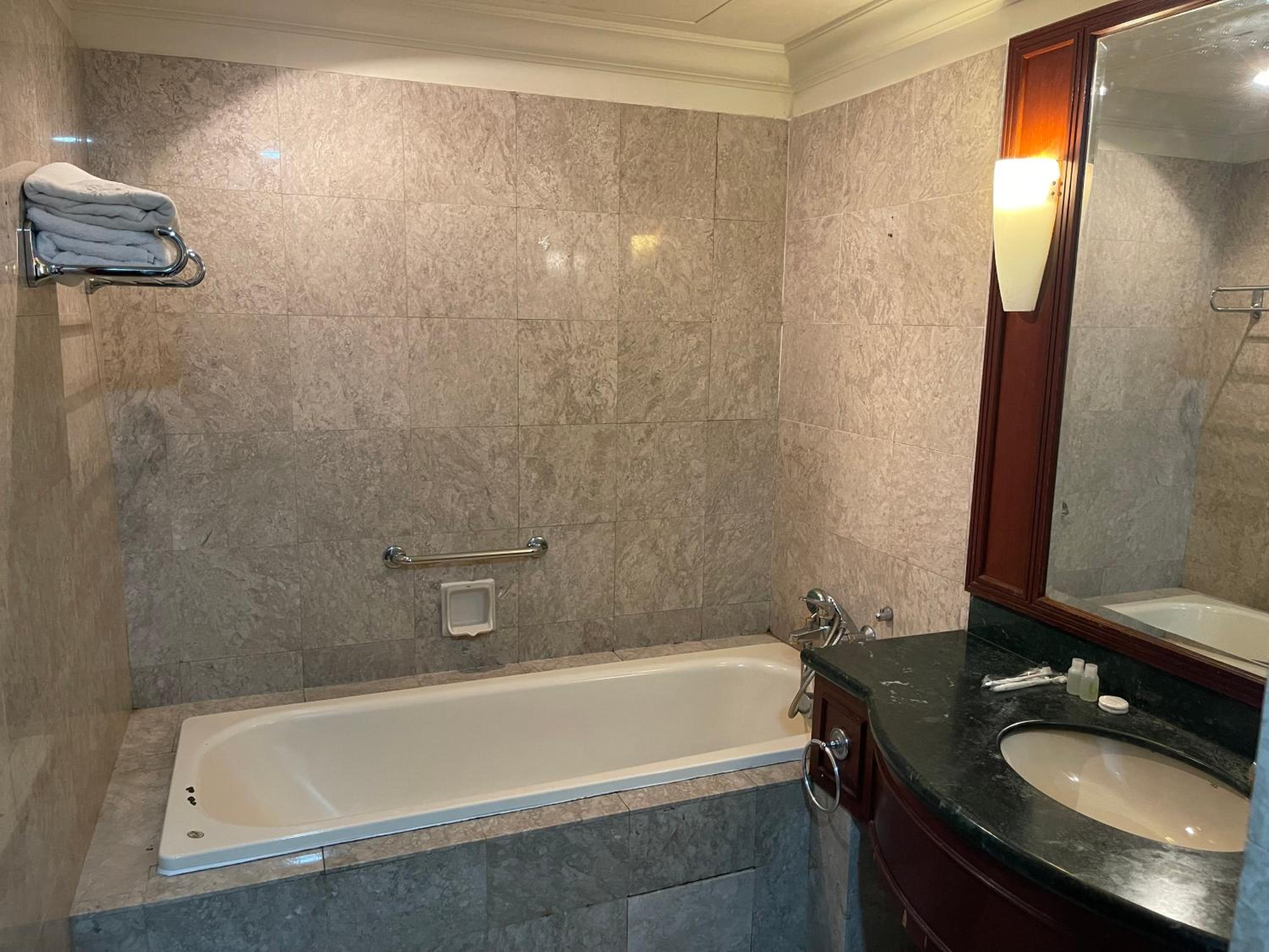 KL Elegant Apartment at Times Square