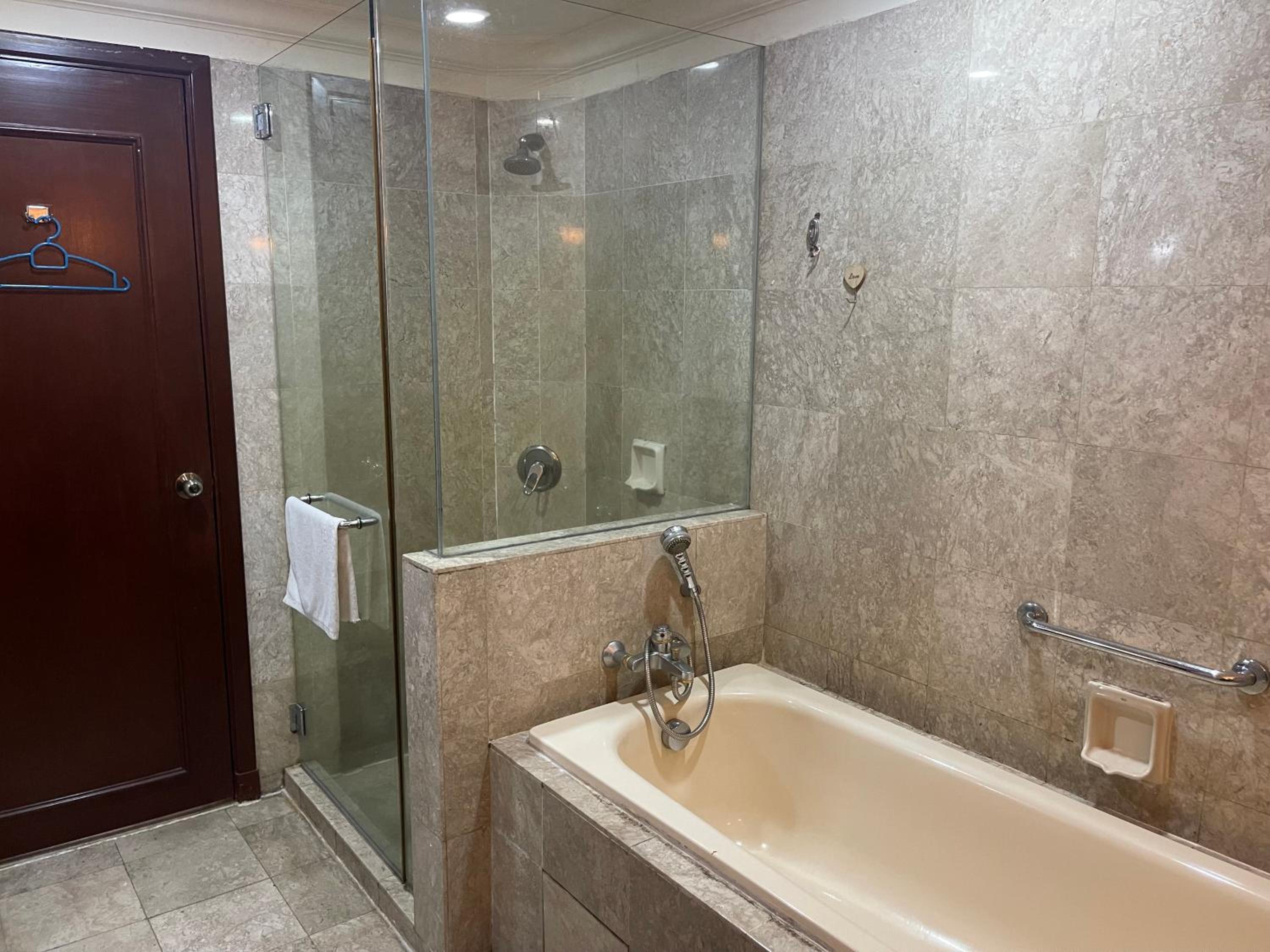 KL Elegant Apartment at Times Square