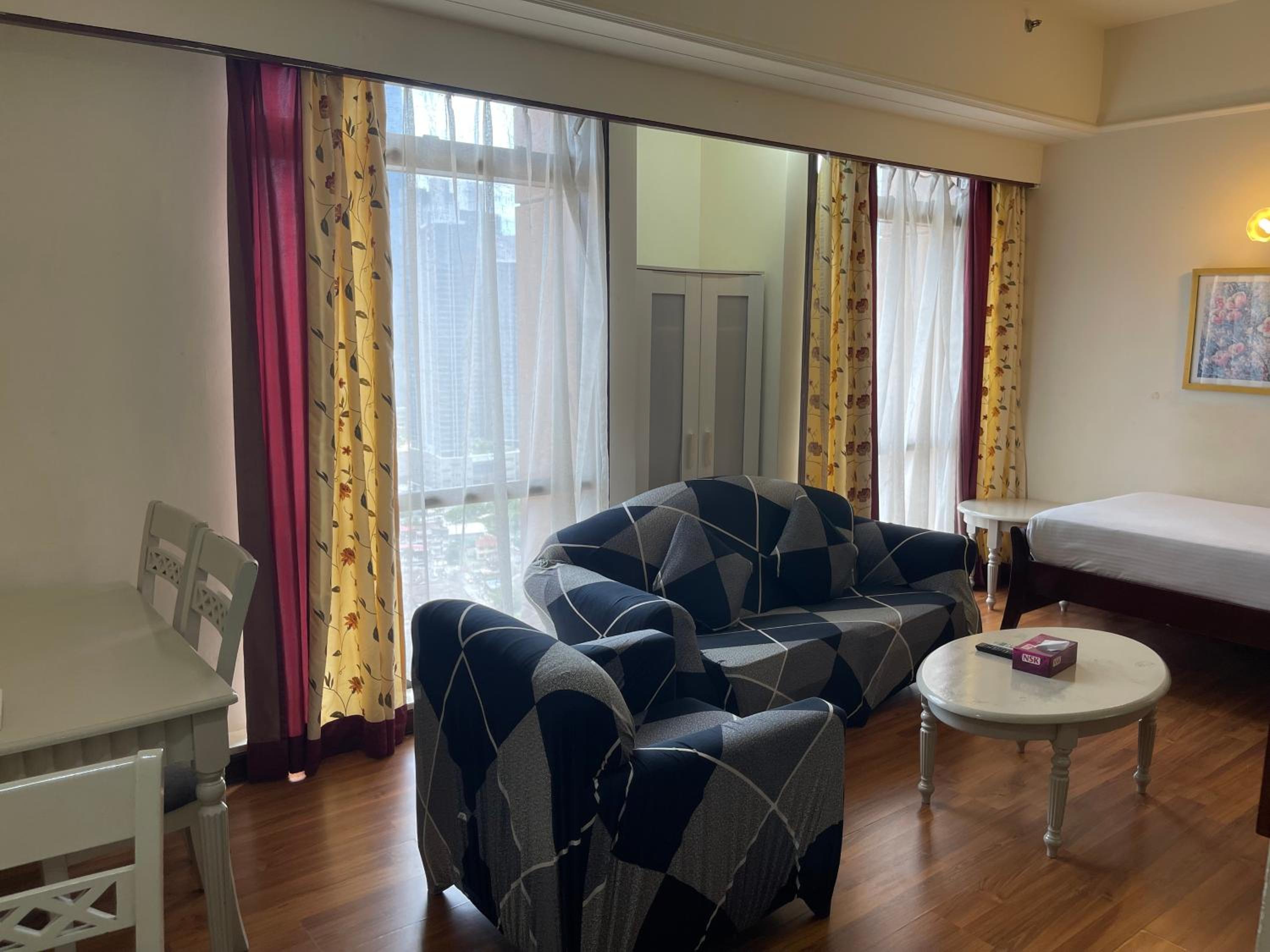 KL Elegant Apartment at Times Square