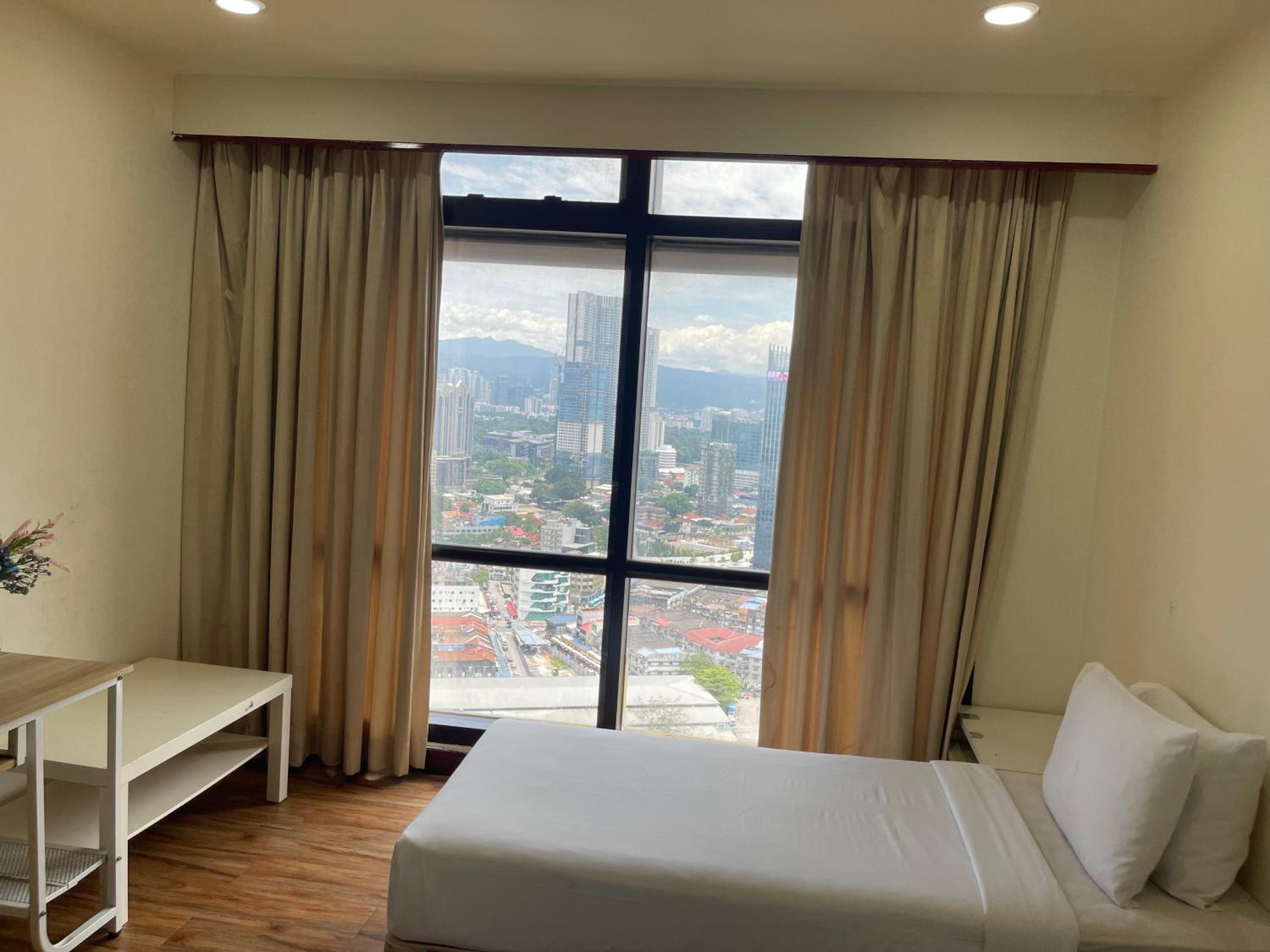 KL Elegant Apartment at Times Square