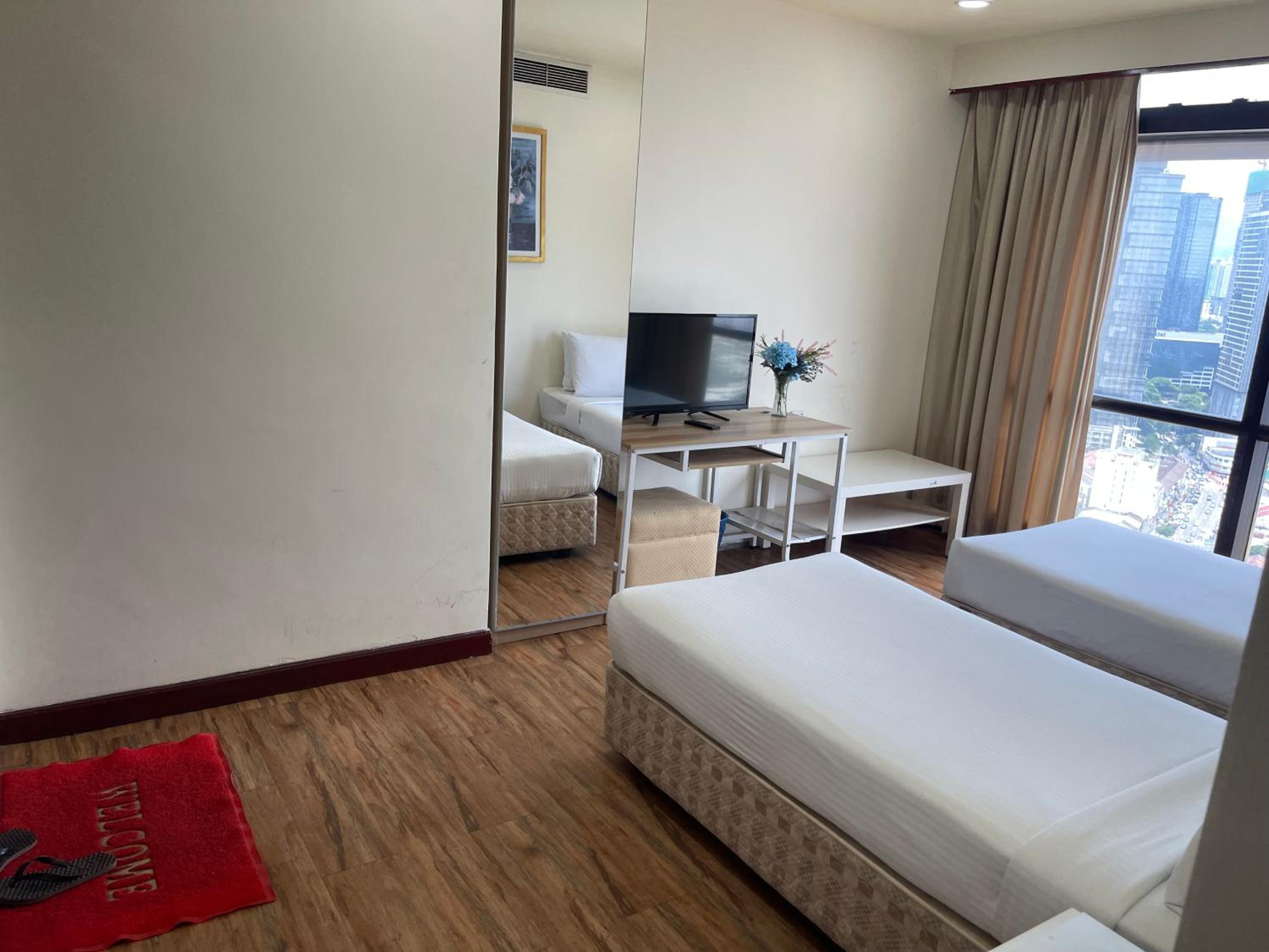 KL Elegant Apartment at Times Square