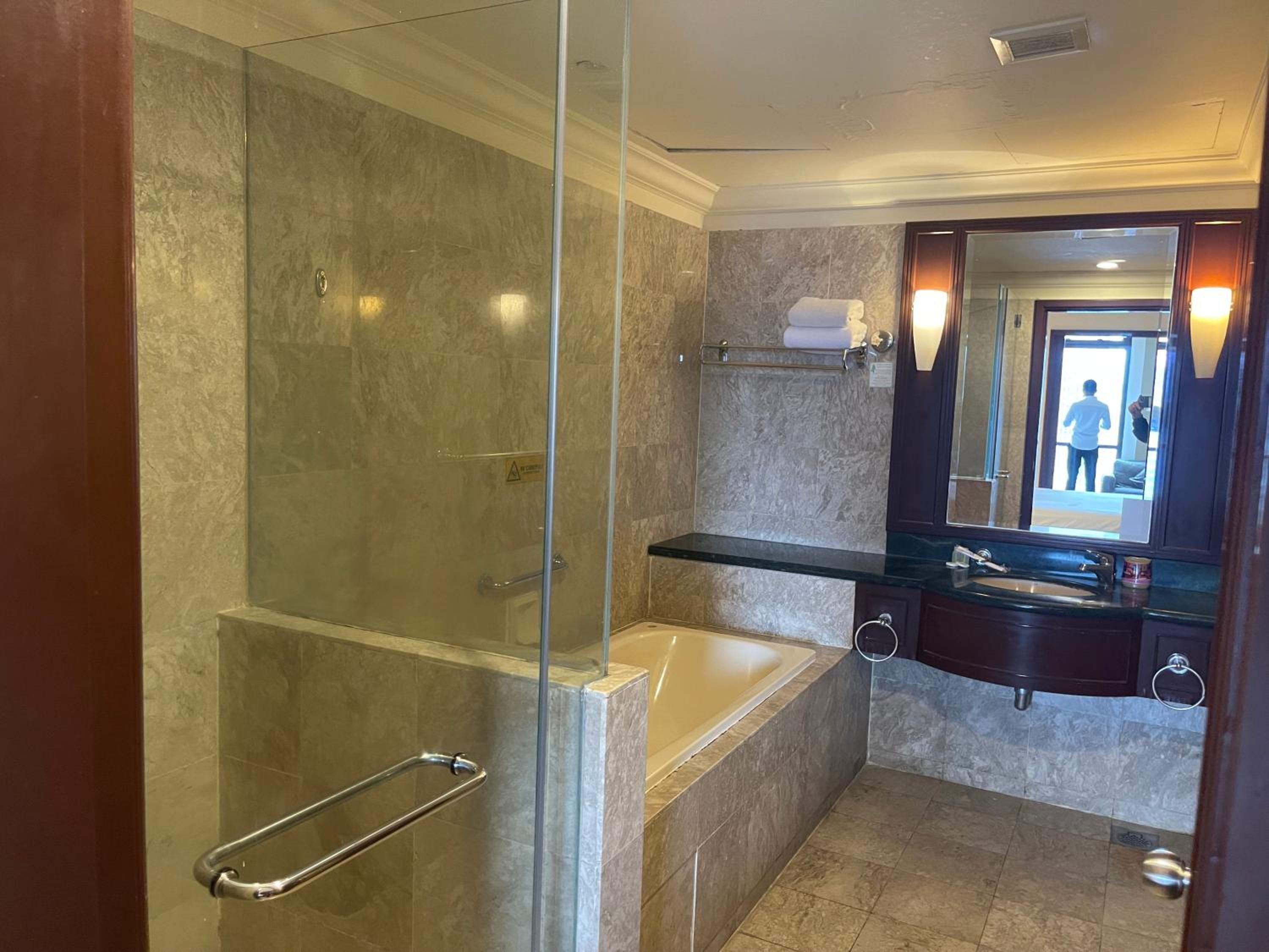 KL Elegant Apartment at Times Square