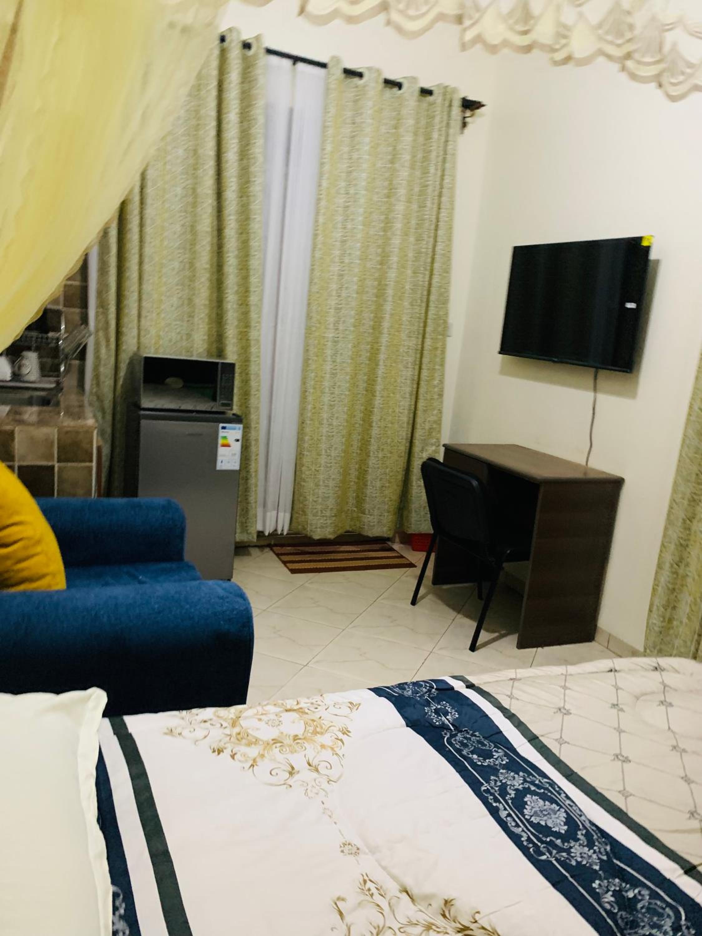 Glasgow suites kisaasi view 5
