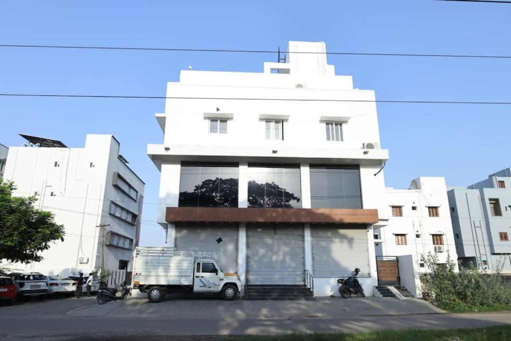 Specious 2BR Flat view 4
