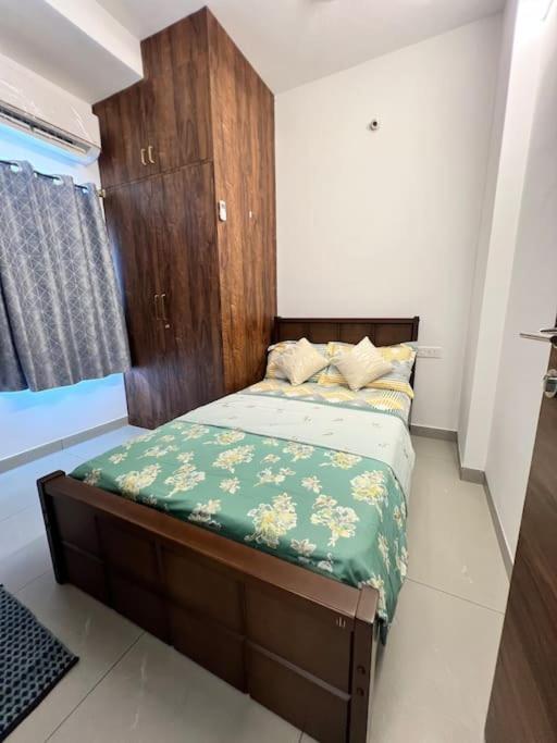 Specious 2BR Flat view 5