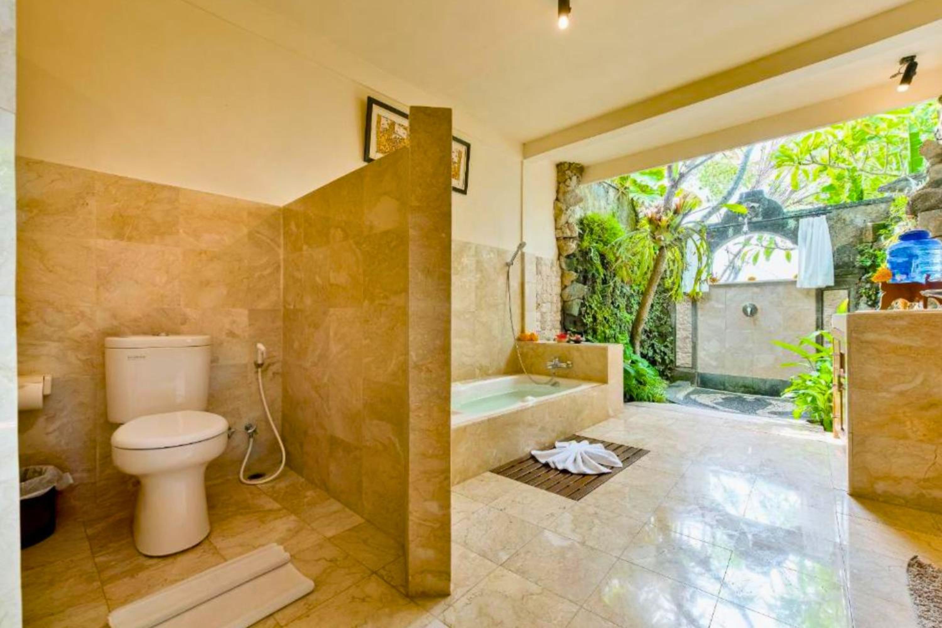 Dihya 1 BR Deluxe Garden Wooden view 2