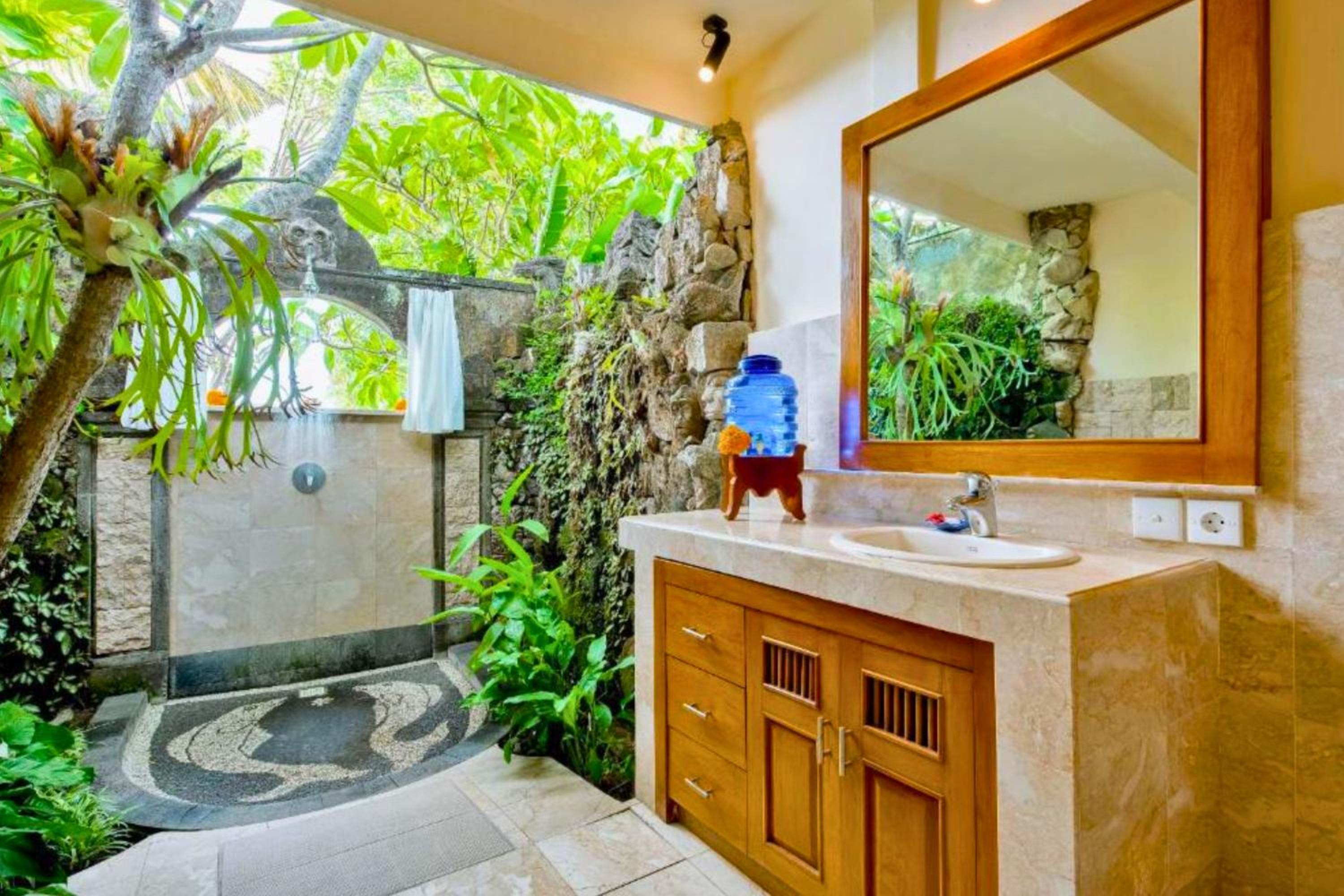 Dihya 1 BR Deluxe Garden Wooden view 5