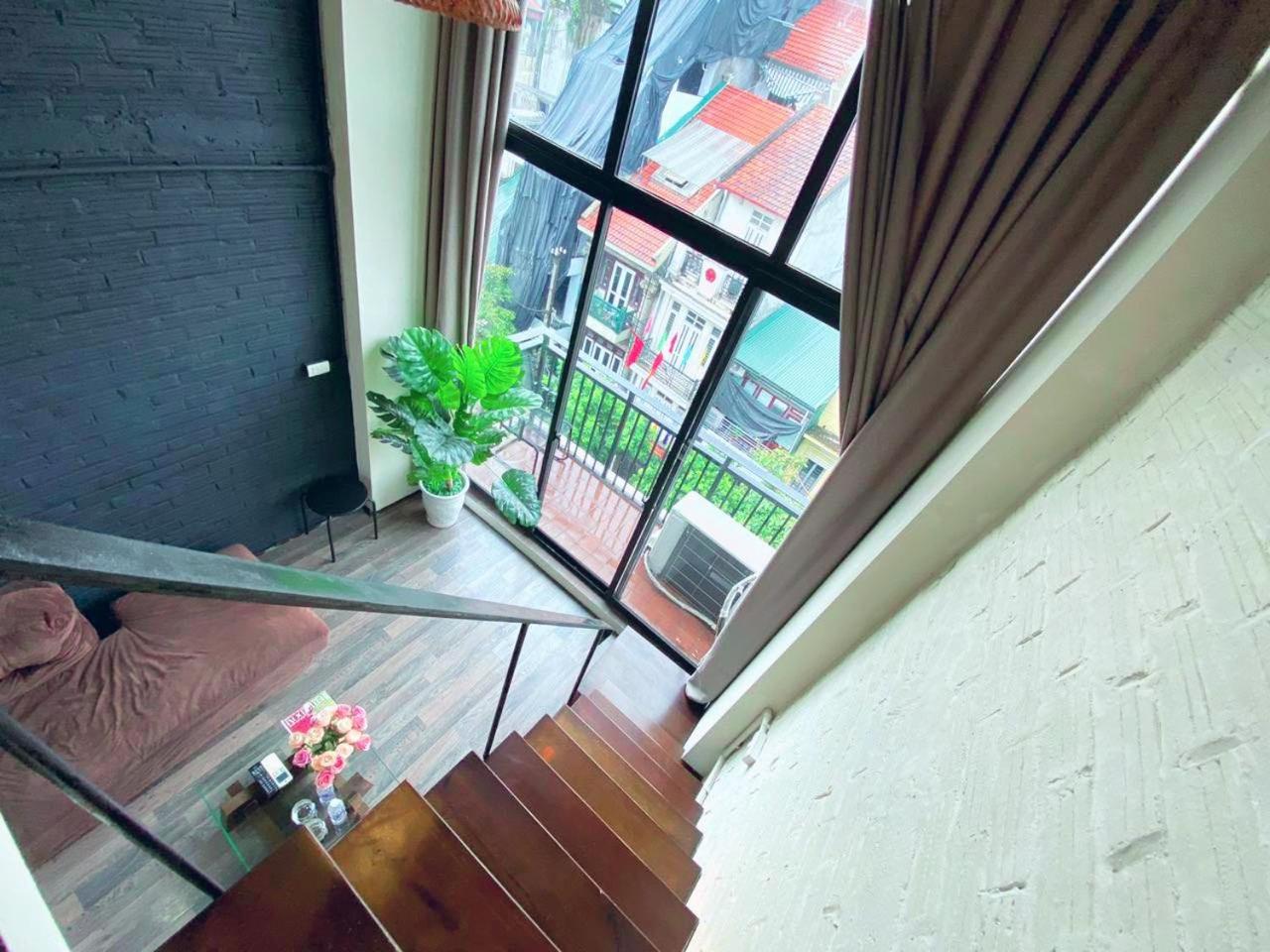MAY - AMAYZING Duplex City view