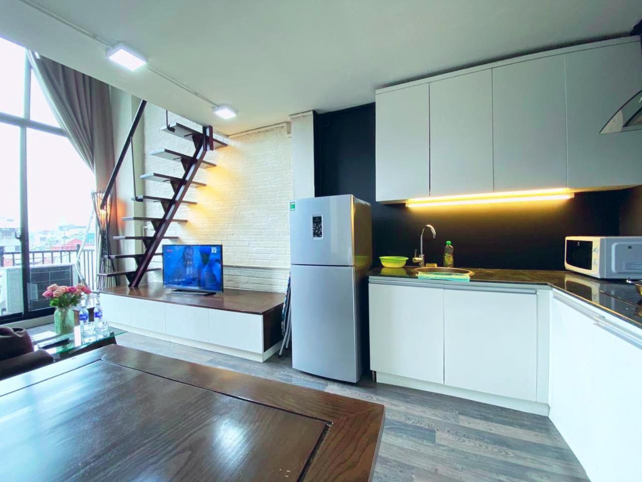 MAY - AMAYZING Duplex City view