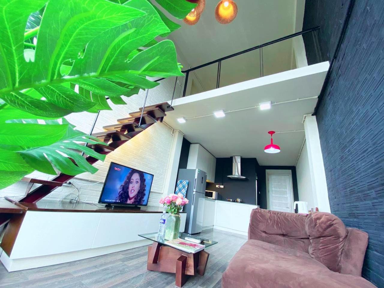 MAY - AMAYZING Duplex City view