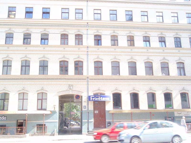 Cozy apartments in centre view 3