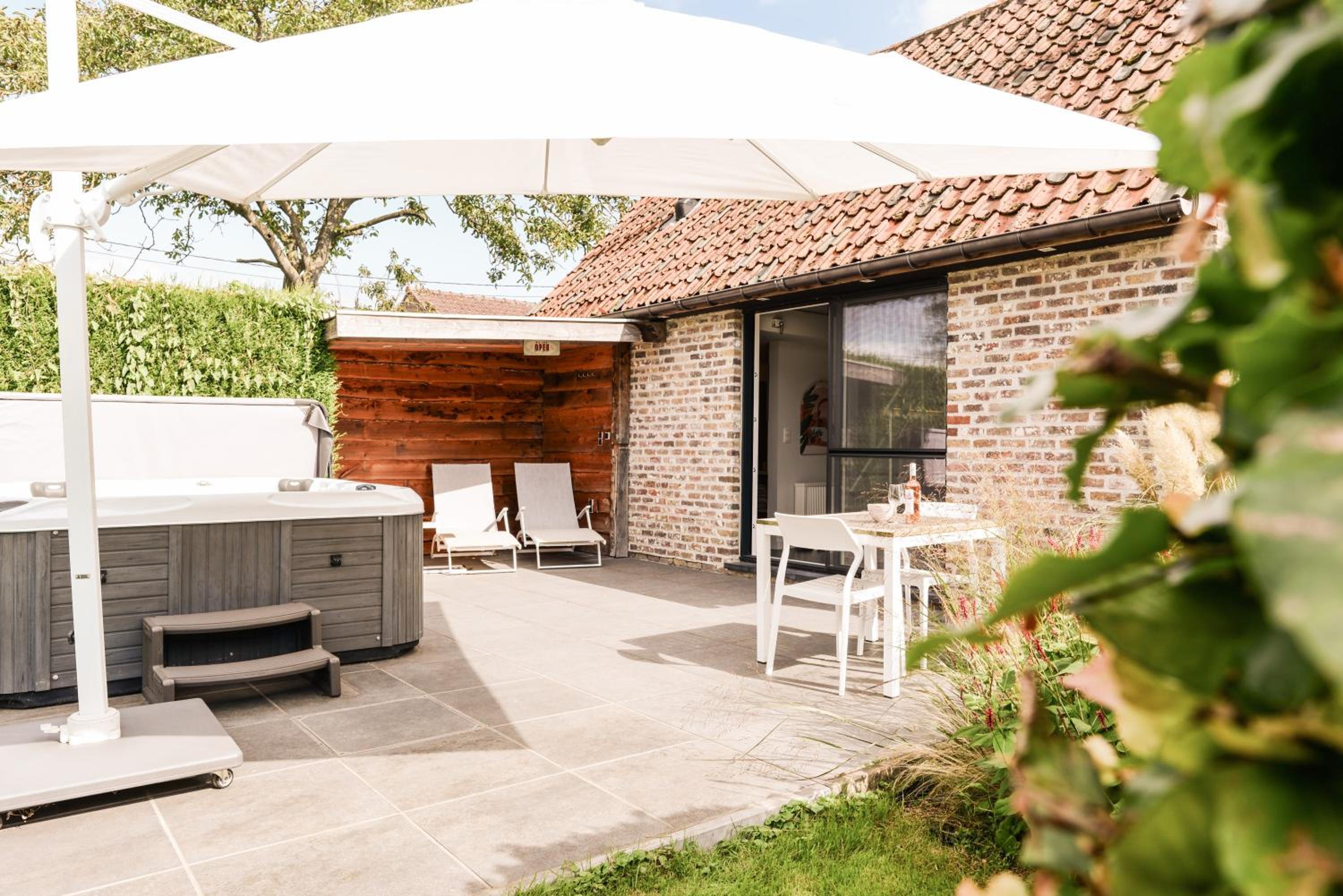 Finca Feliz with private jacuzzi & sauna