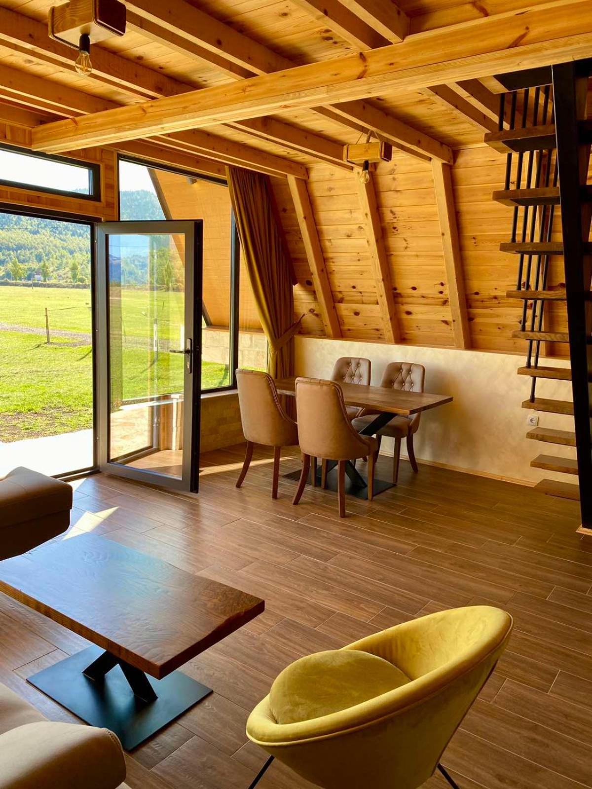 Sunrise House photo 2
