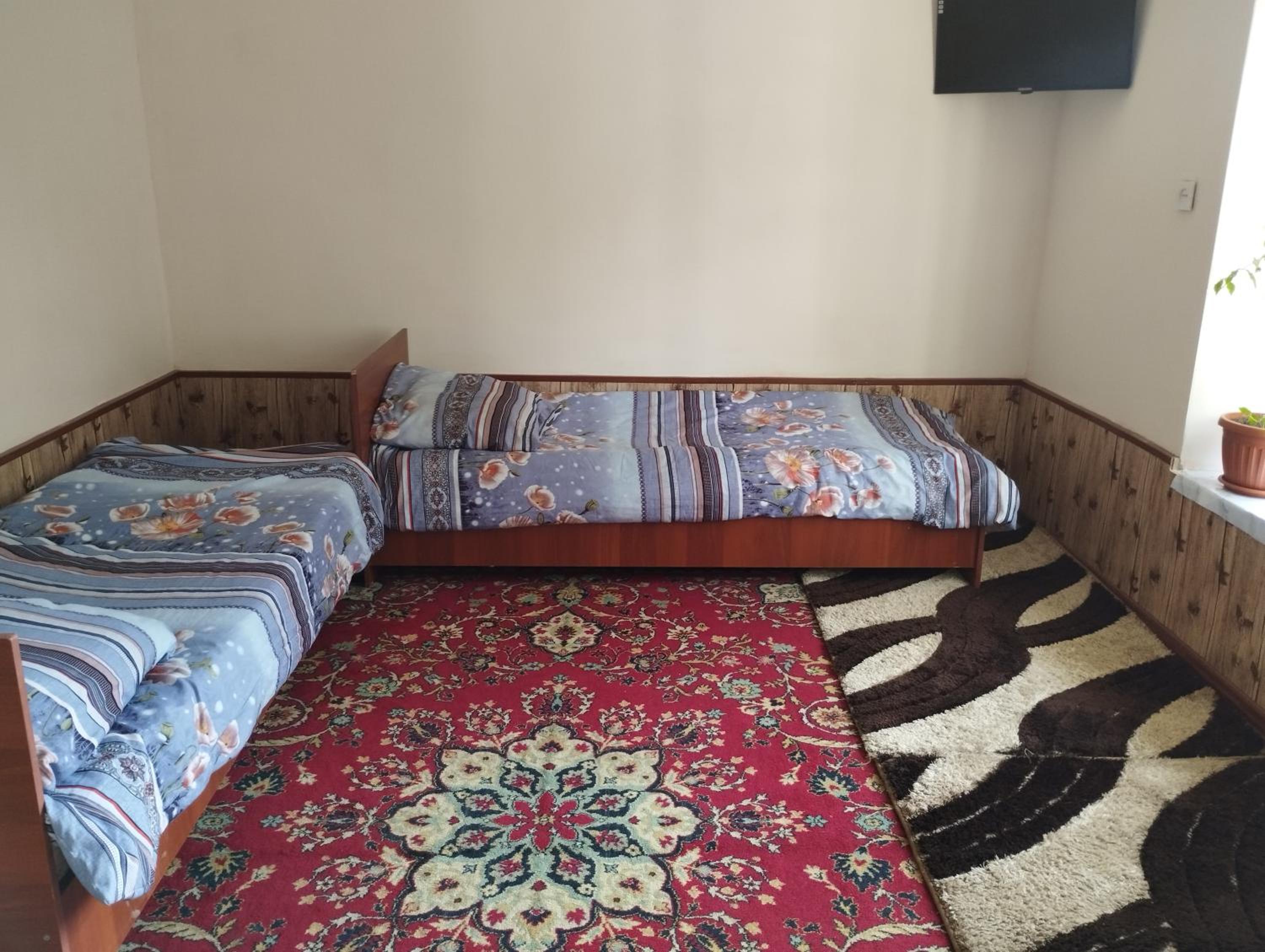 Walnut grove guest house