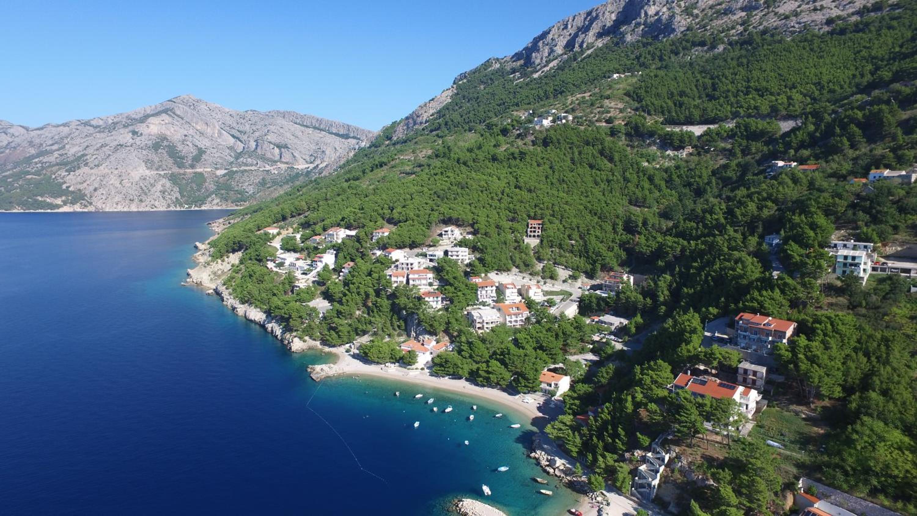 Apartments Villa Astra & Pinija