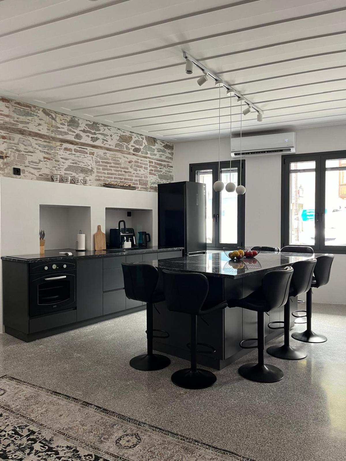The Bridge House Plomari