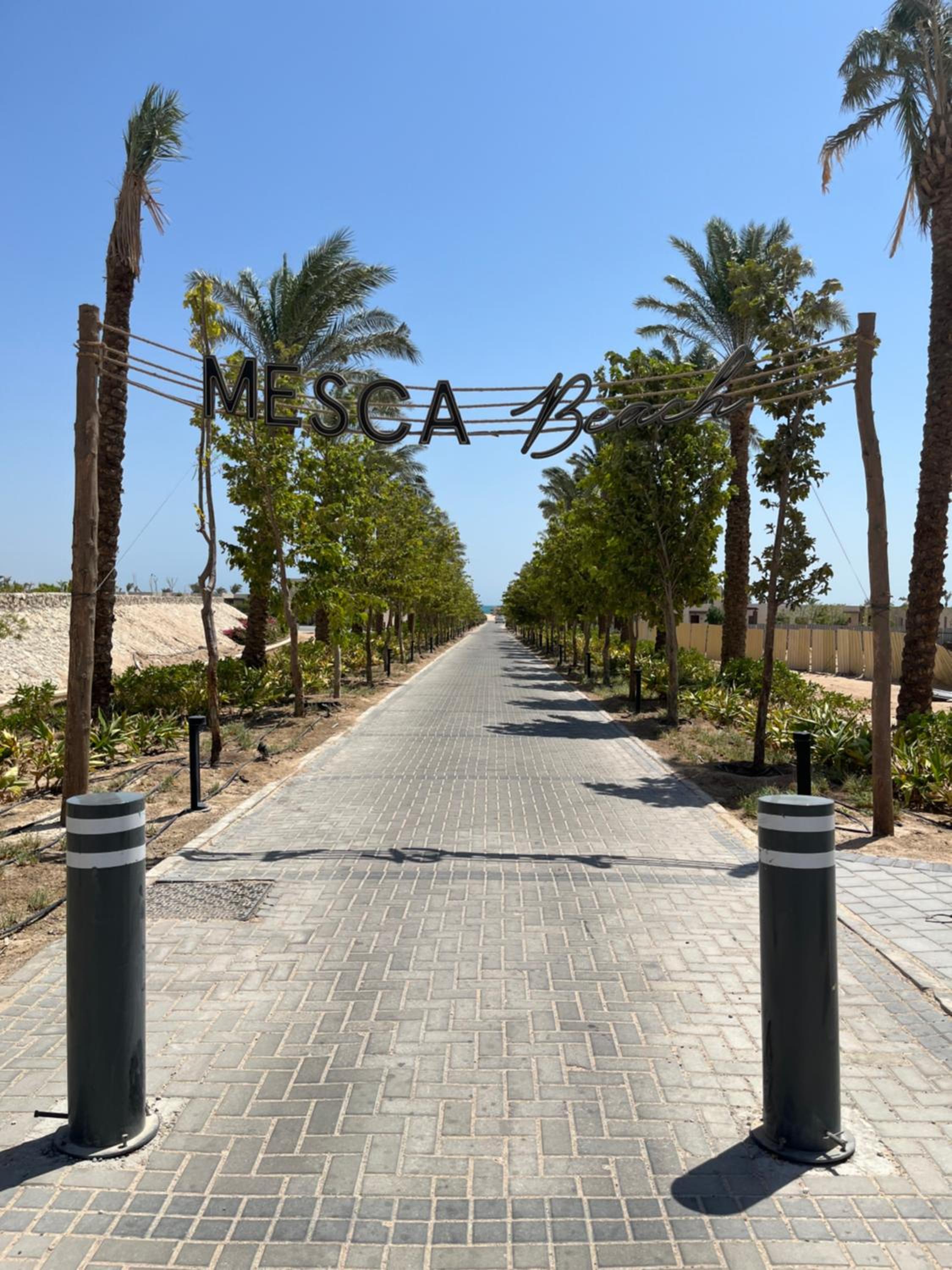 Cozy 2BR Seaview loft in Mesca Somabay view 3
