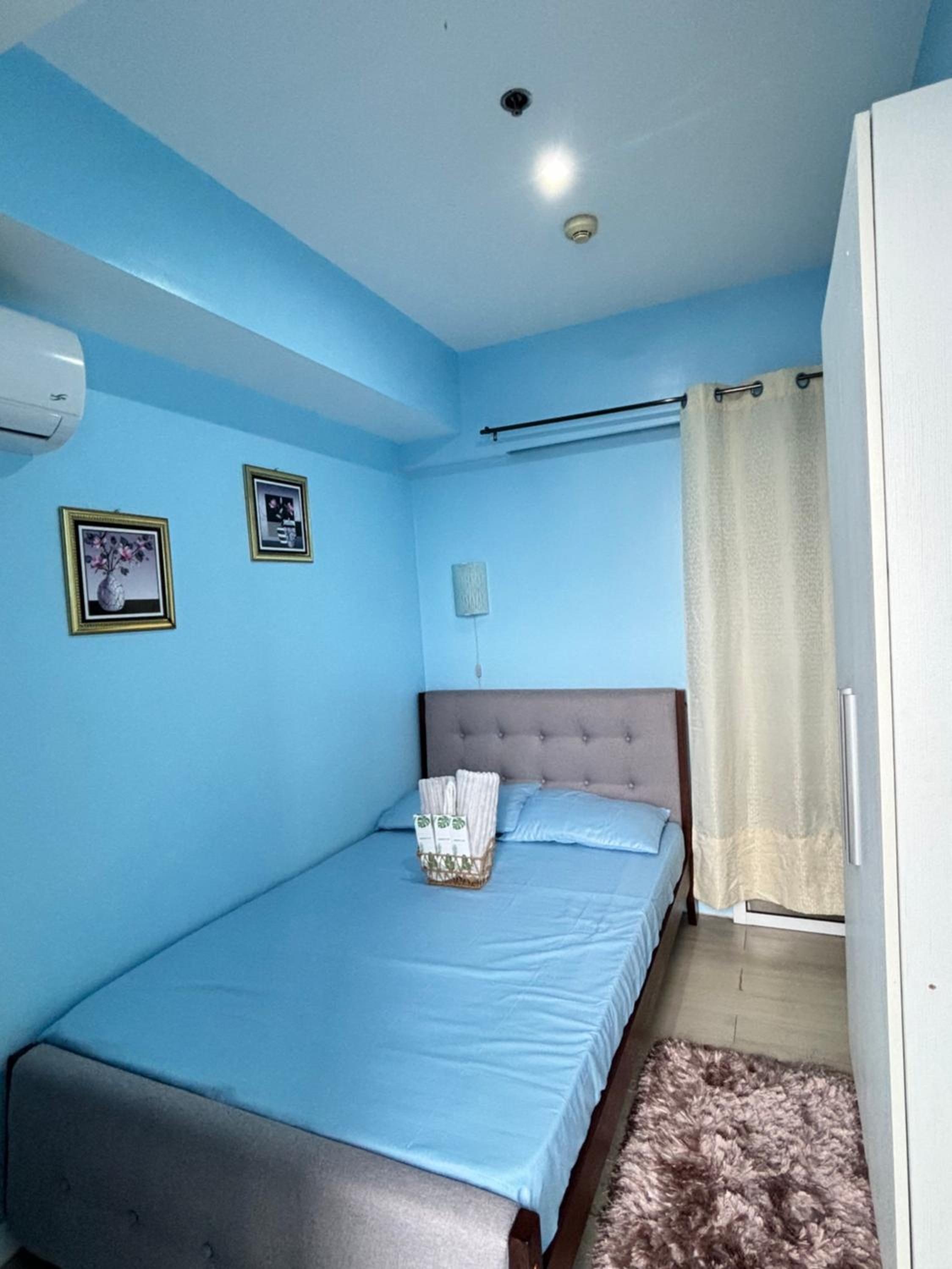 Azure Staycation by JB - 2Bedroom Unit