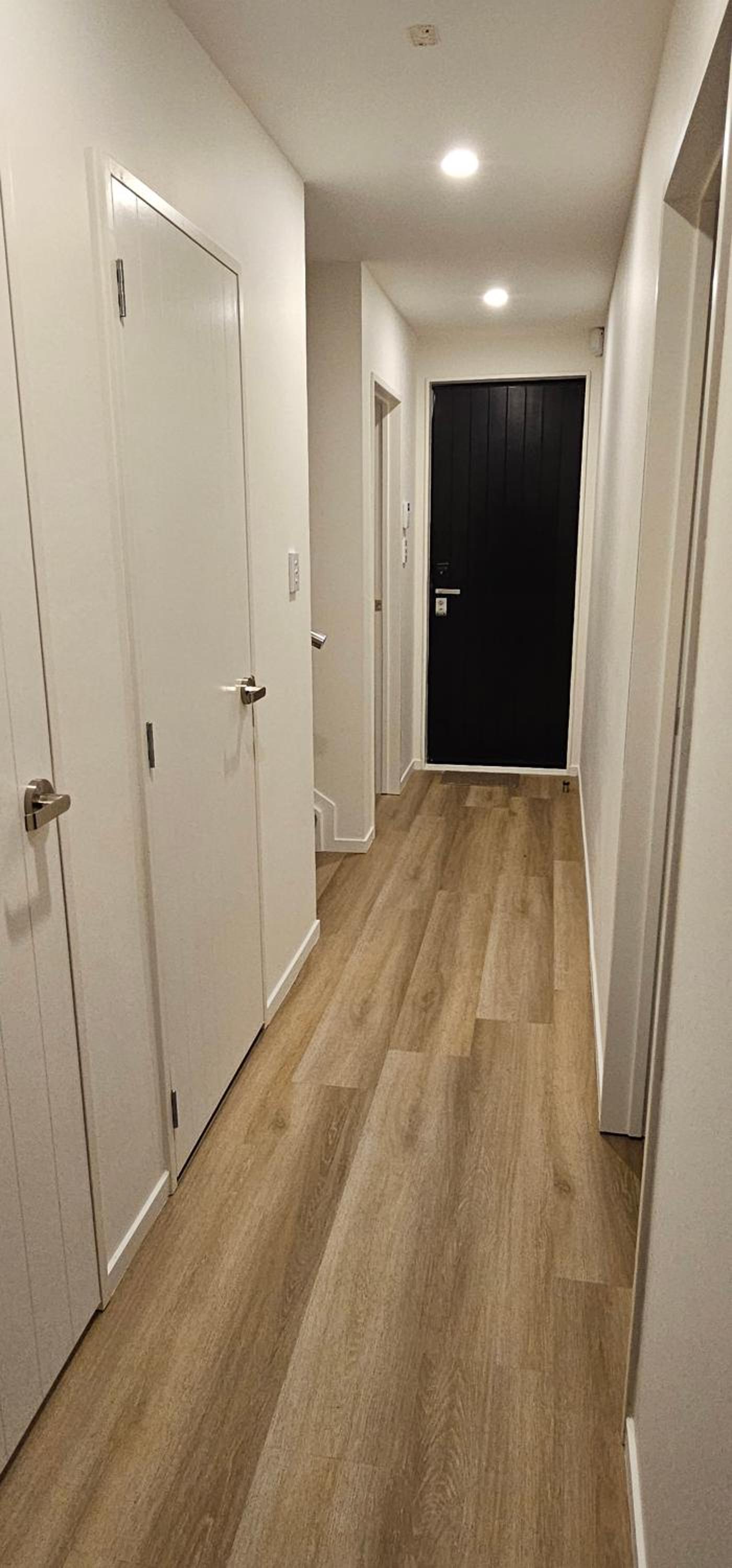 Luxury & Affordable Room view 4