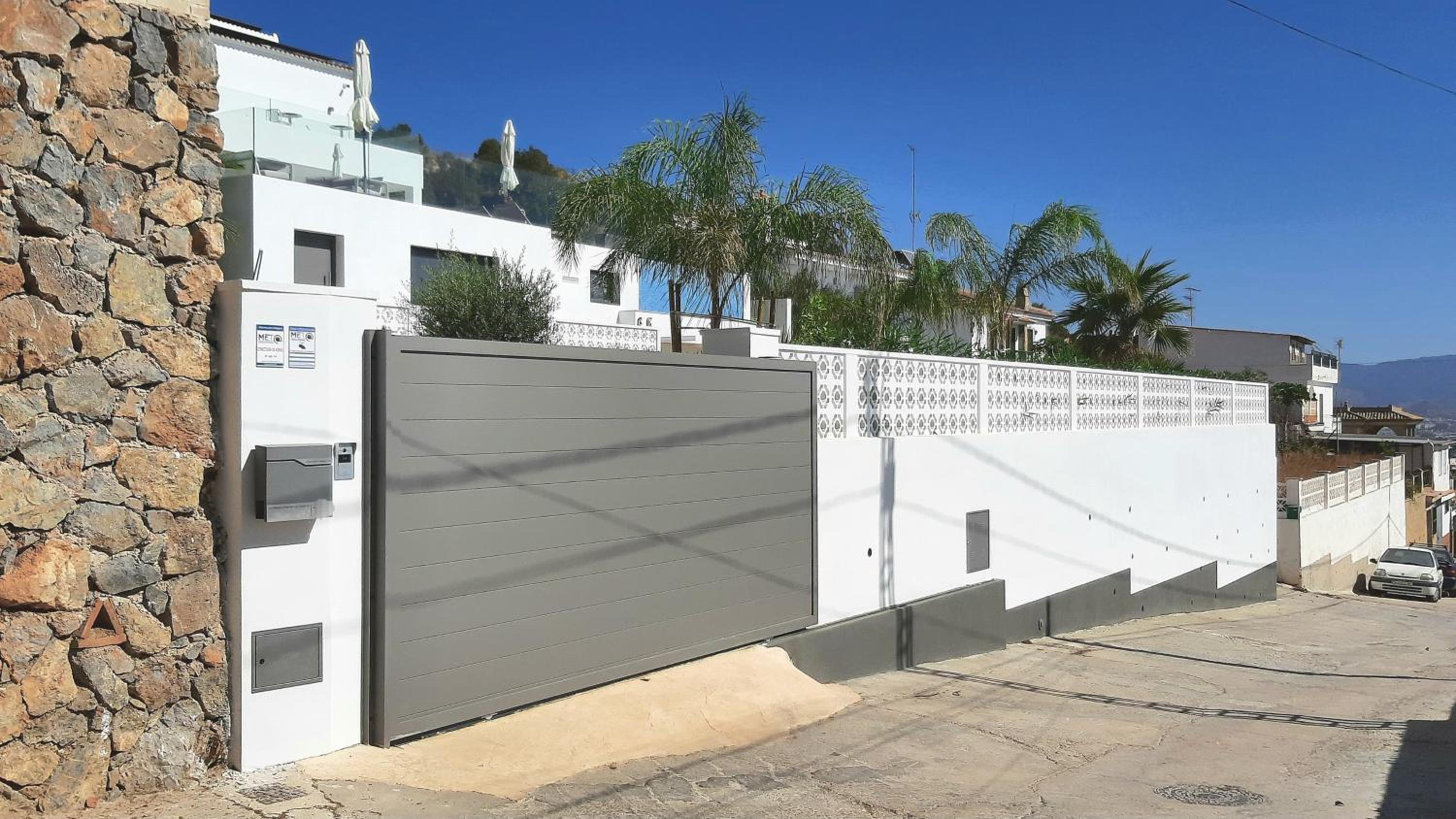 Happyplace Malaga - Villa with Panoramic Sea View Heated Infinity Saltwater Pool