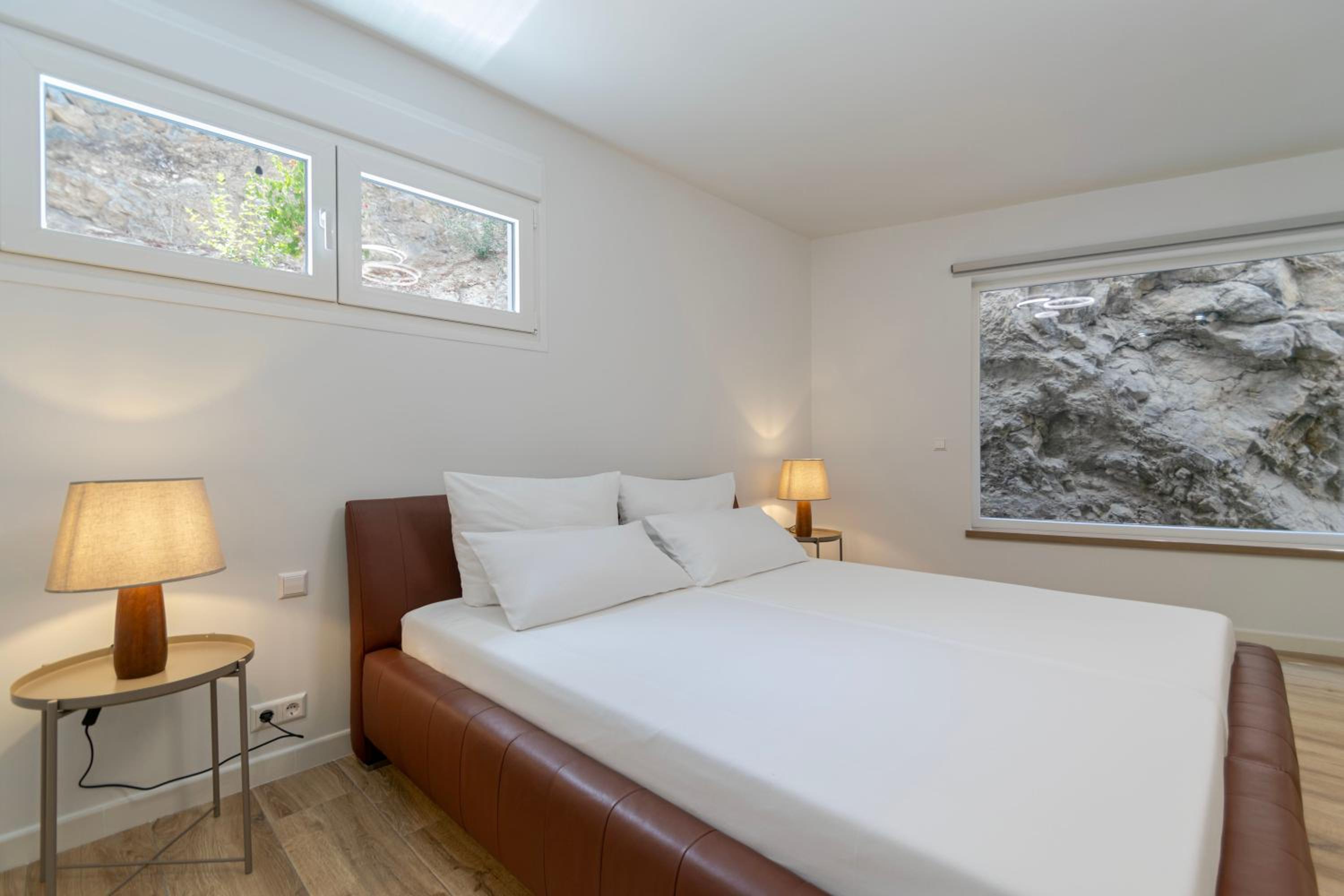 Happyplace Malaga - Villa with Panoramic Sea View Heated Infinity Saltwater Pool