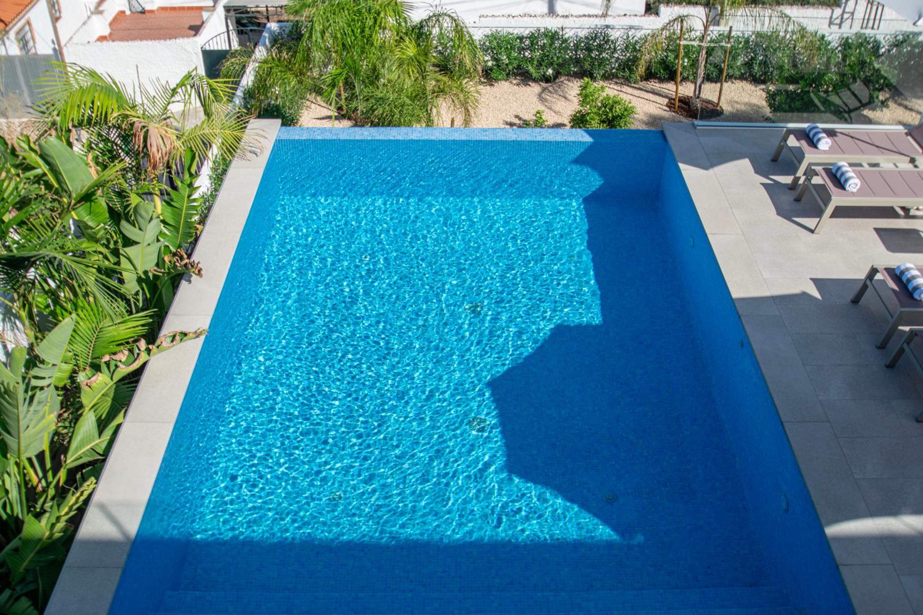 Happyplace Malaga - Villa with Panoramic Sea View Heated Infinity Saltwater Pool