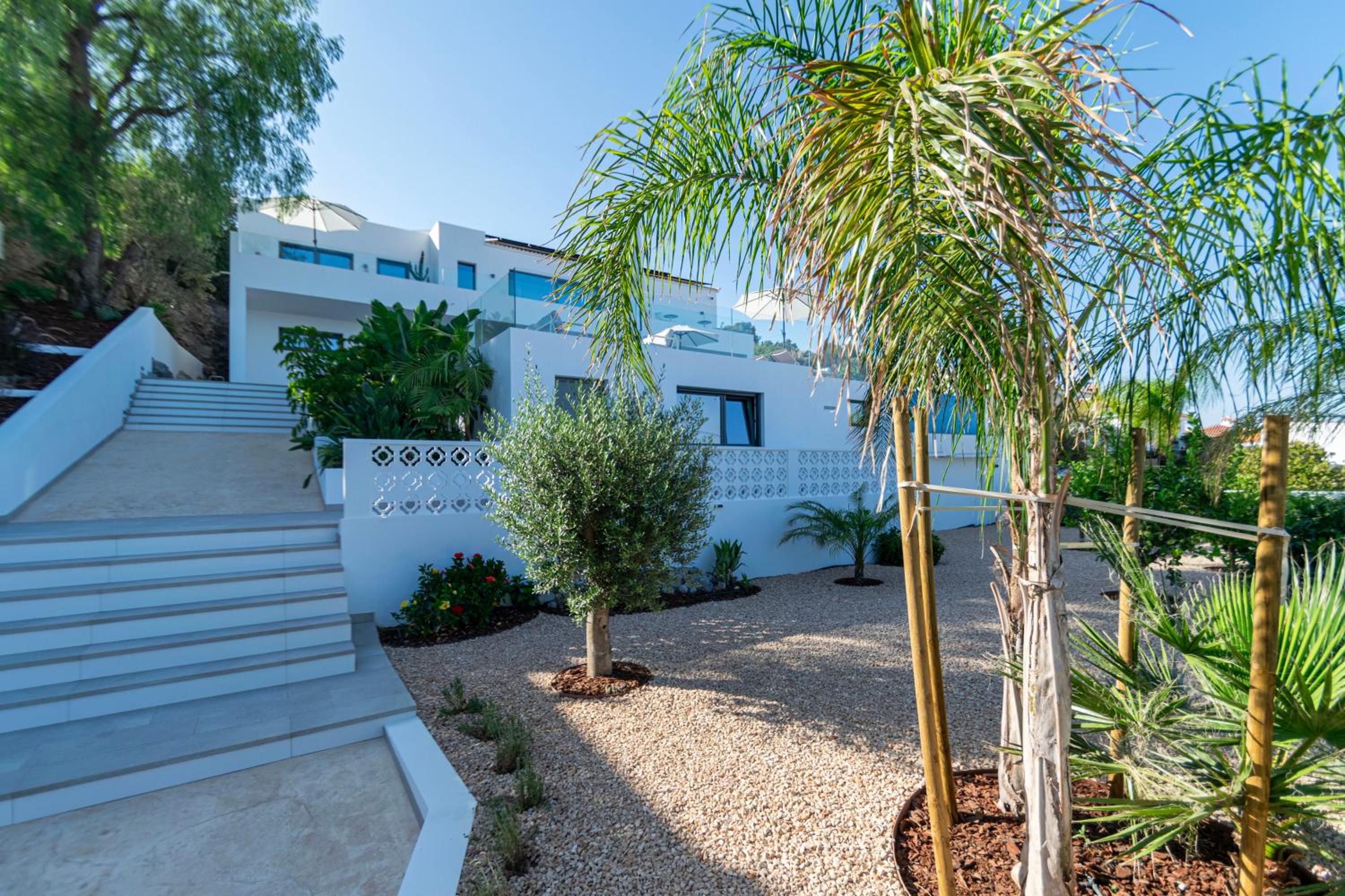 Happyplace Malaga - Villa with Panoramic Sea View Heated Infinity Saltwater Pool