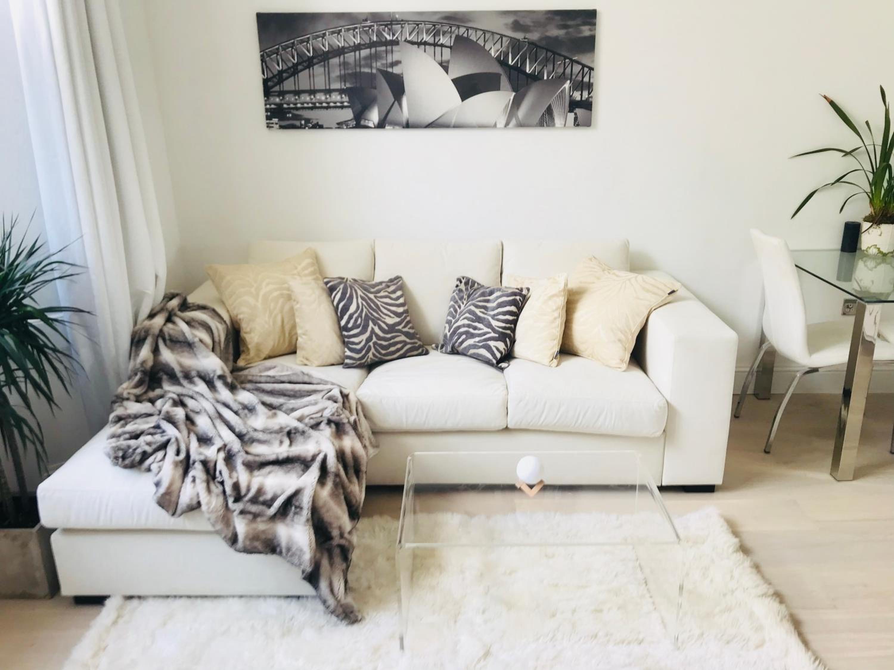 Modern apartment near Hyde Park